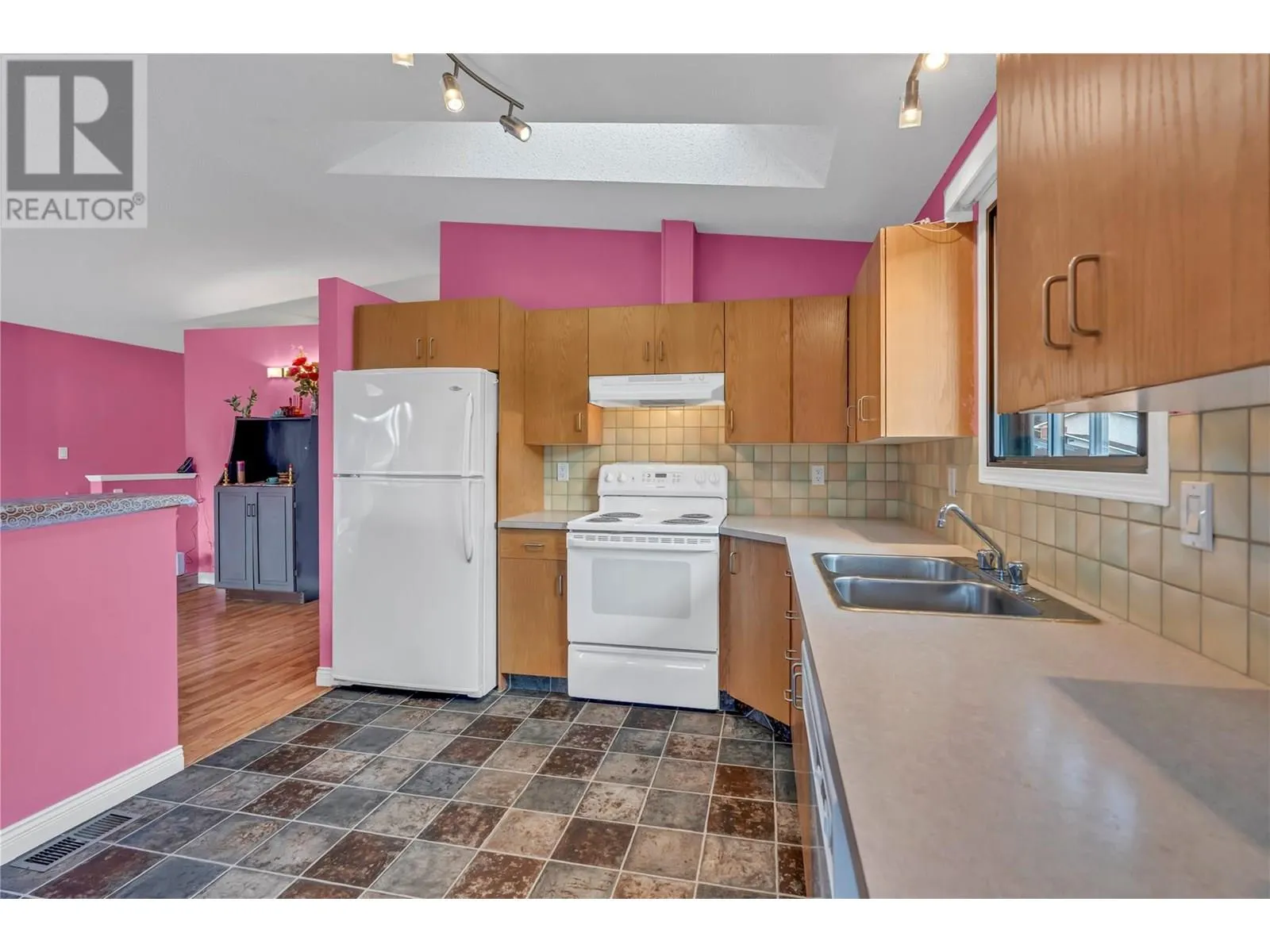2494 Cornwall Drive