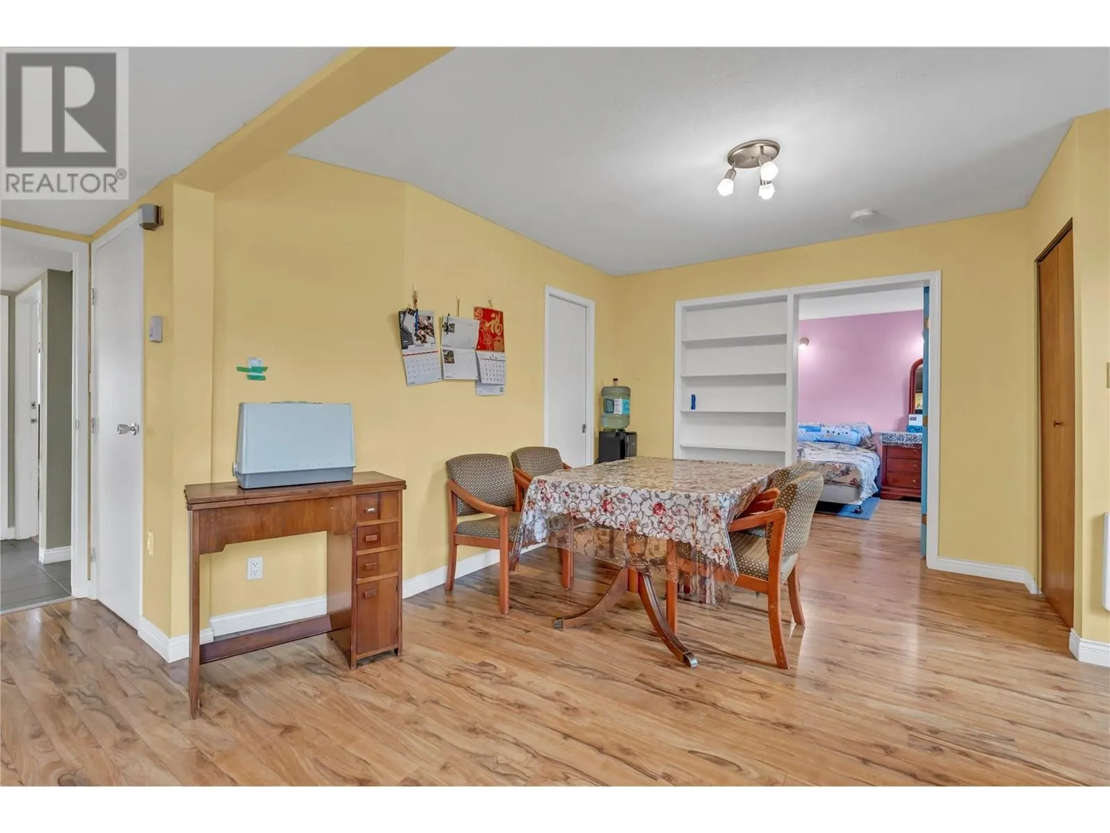 2494 Cornwall Drive