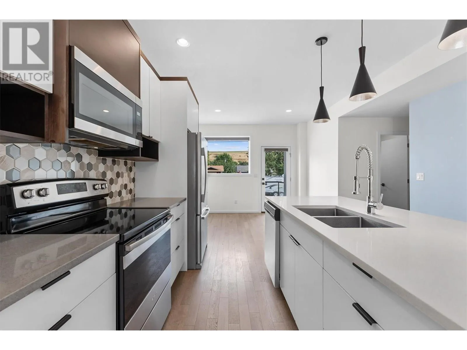 5400 Willow Drive Unit# 2