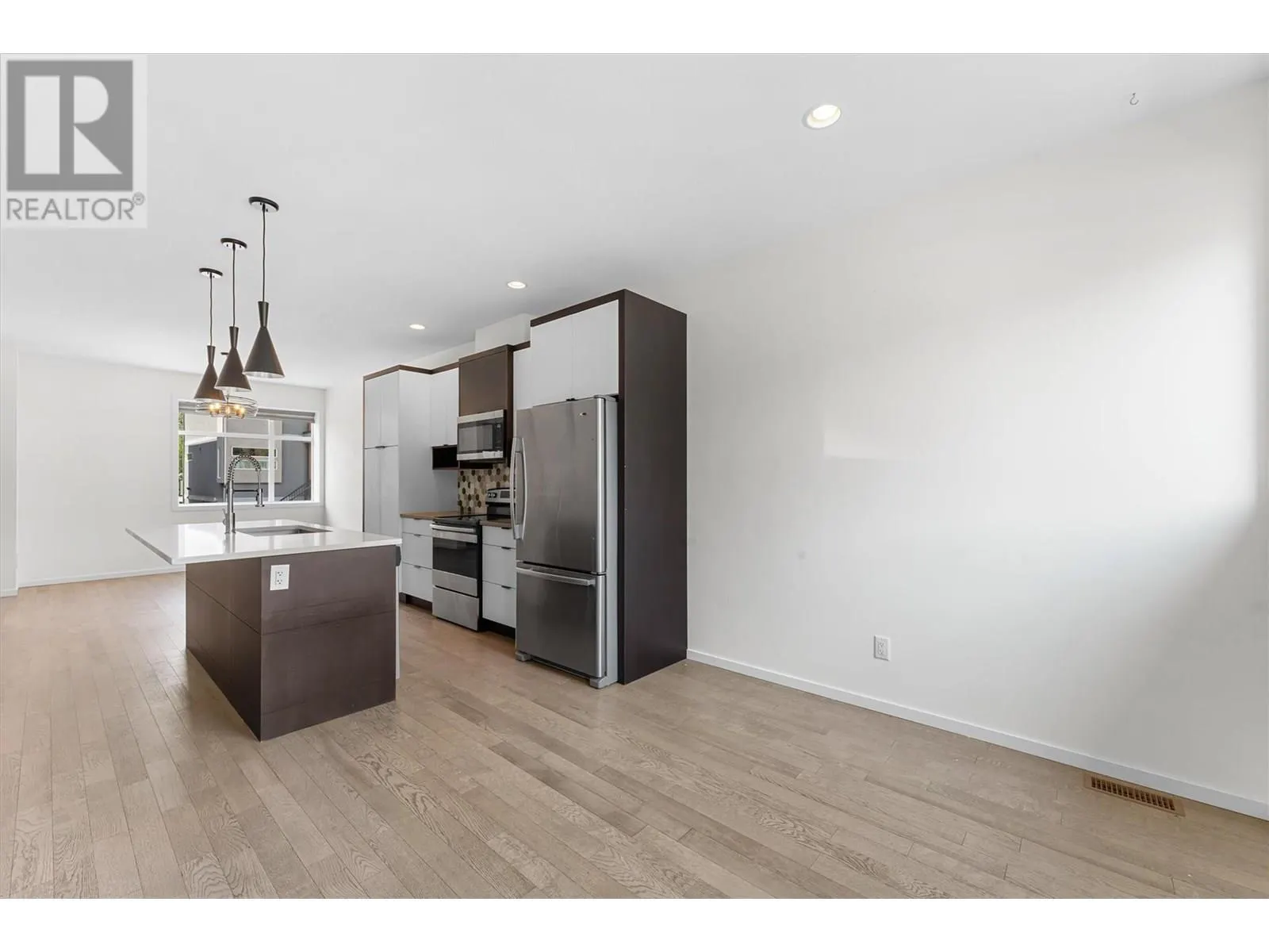 5400 Willow Drive Unit# 2