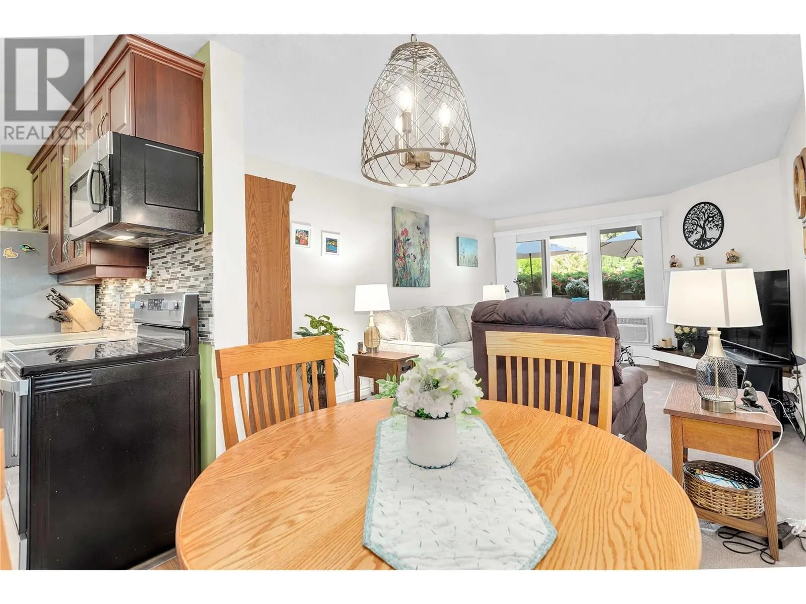 1056 Bernard Avenue Unit# 112