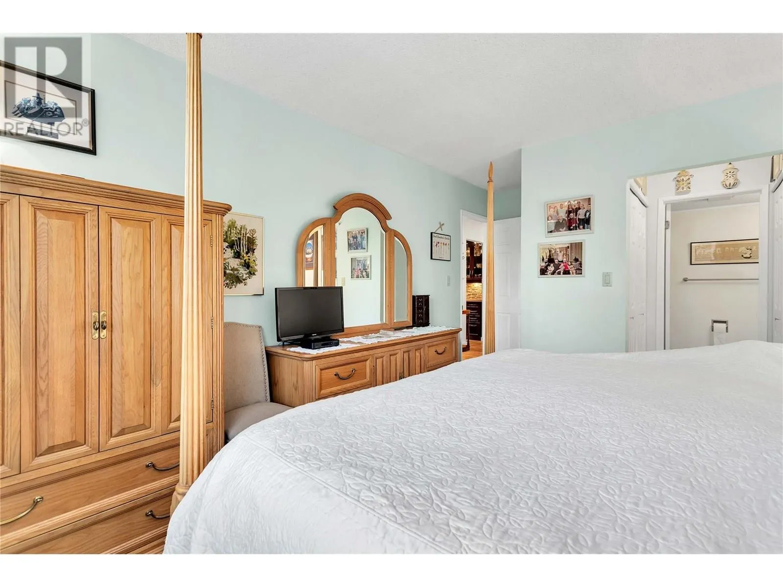 1056 Bernard Avenue Unit# 112