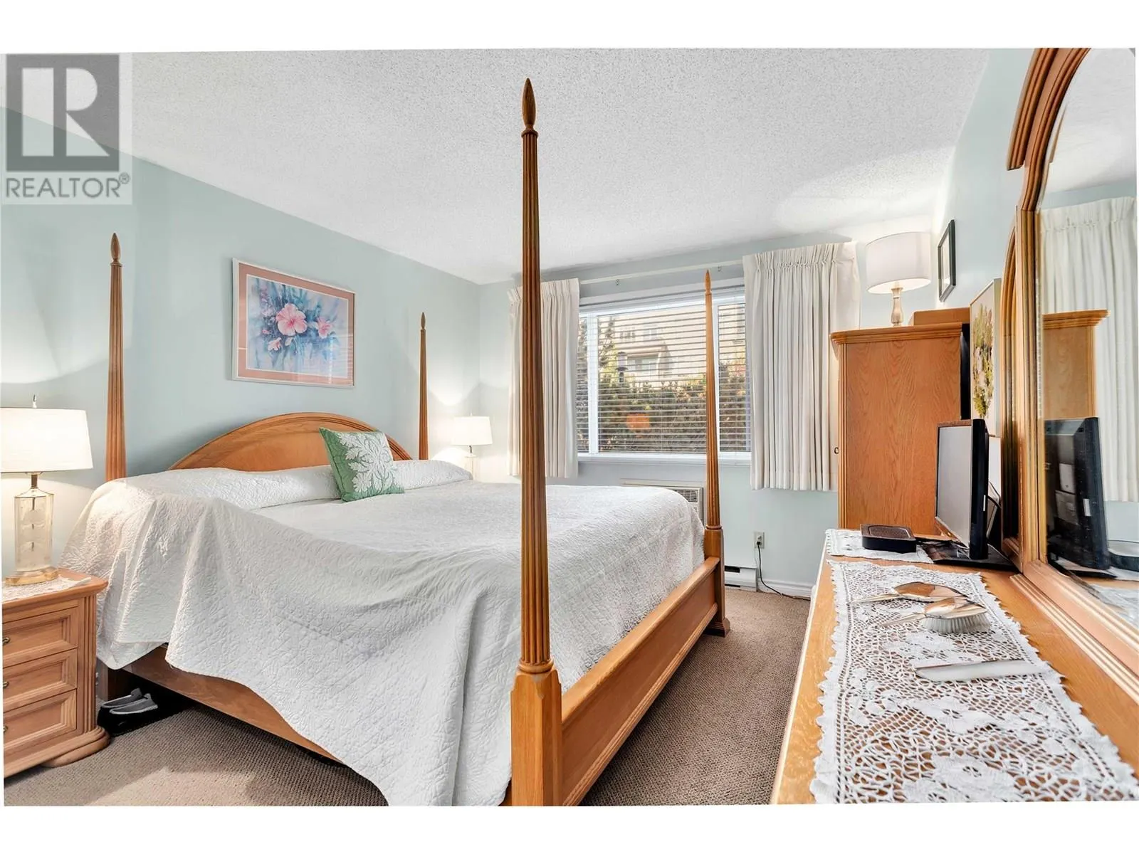 1056 Bernard Avenue Unit# 112