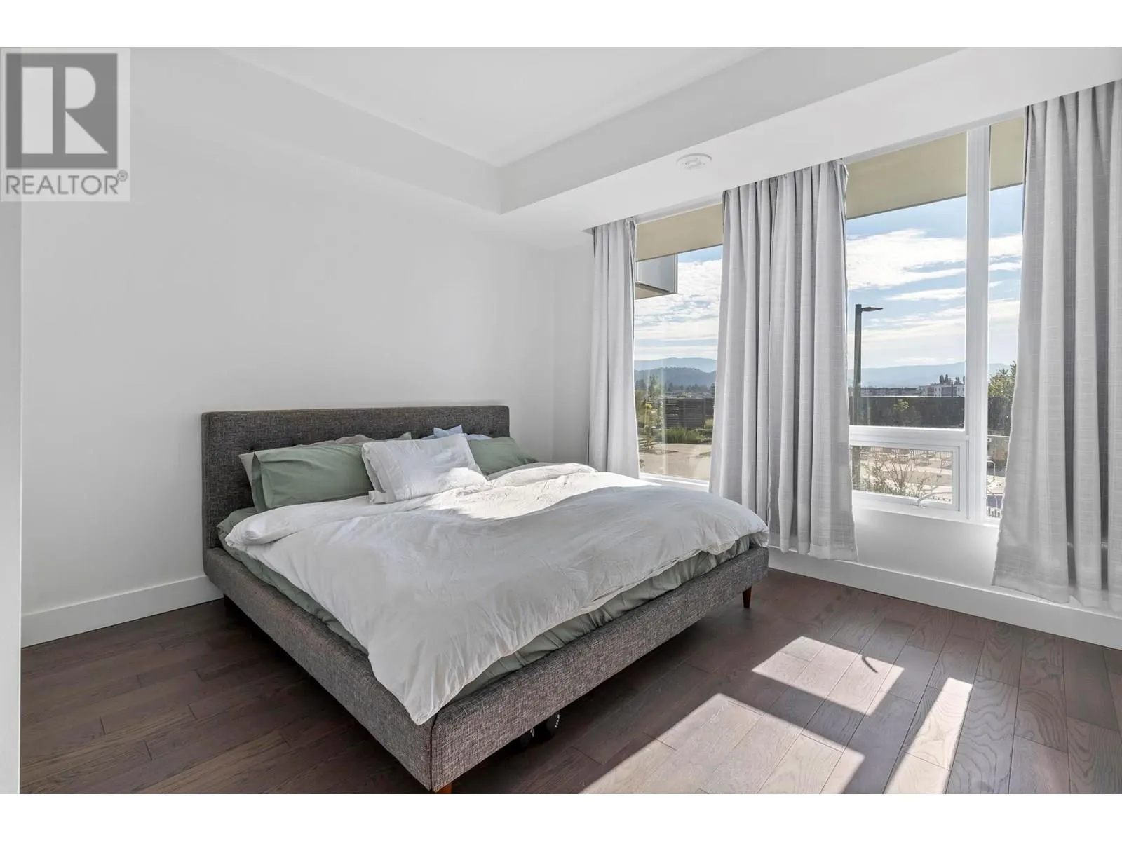 1181 Sunset Drive Unit# 501