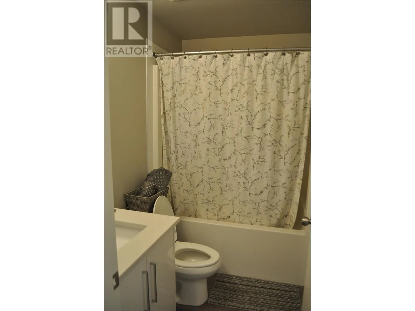 3409 28 Avenue Unit# 314