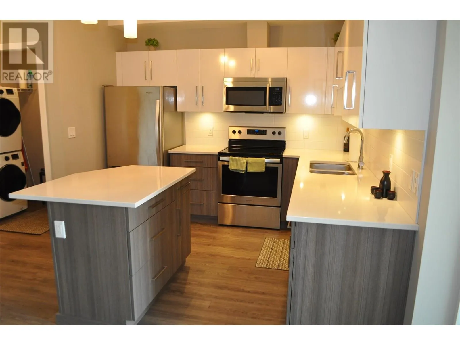 3409 28 Avenue Unit# 314