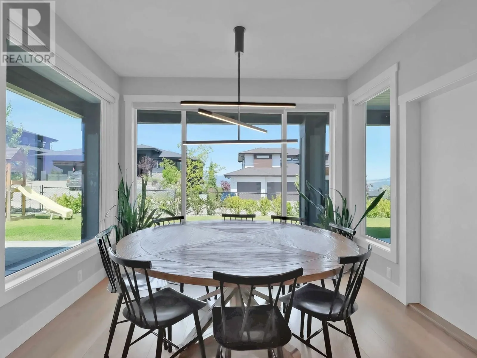 550 Barra Lane