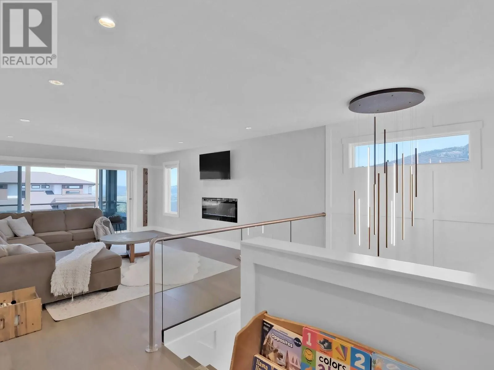 550 Barra Lane