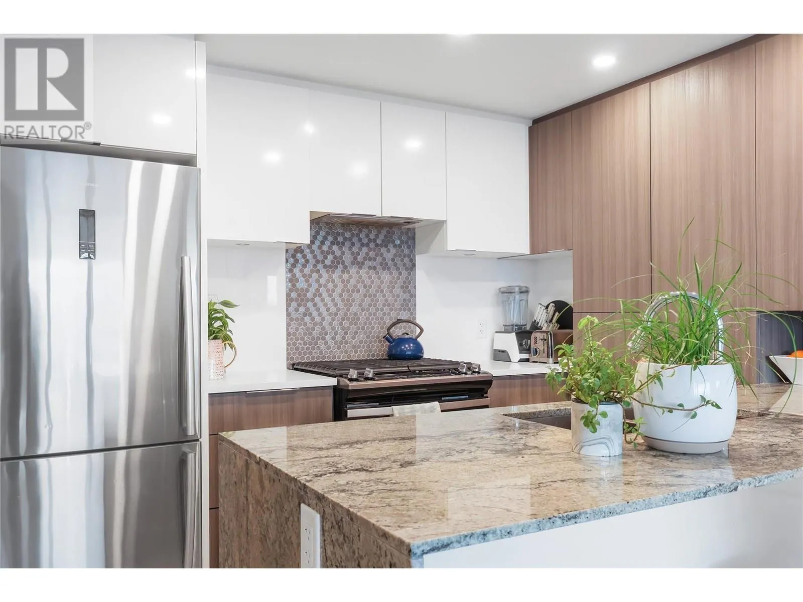 1151 Sunset Drive Unit# 1106