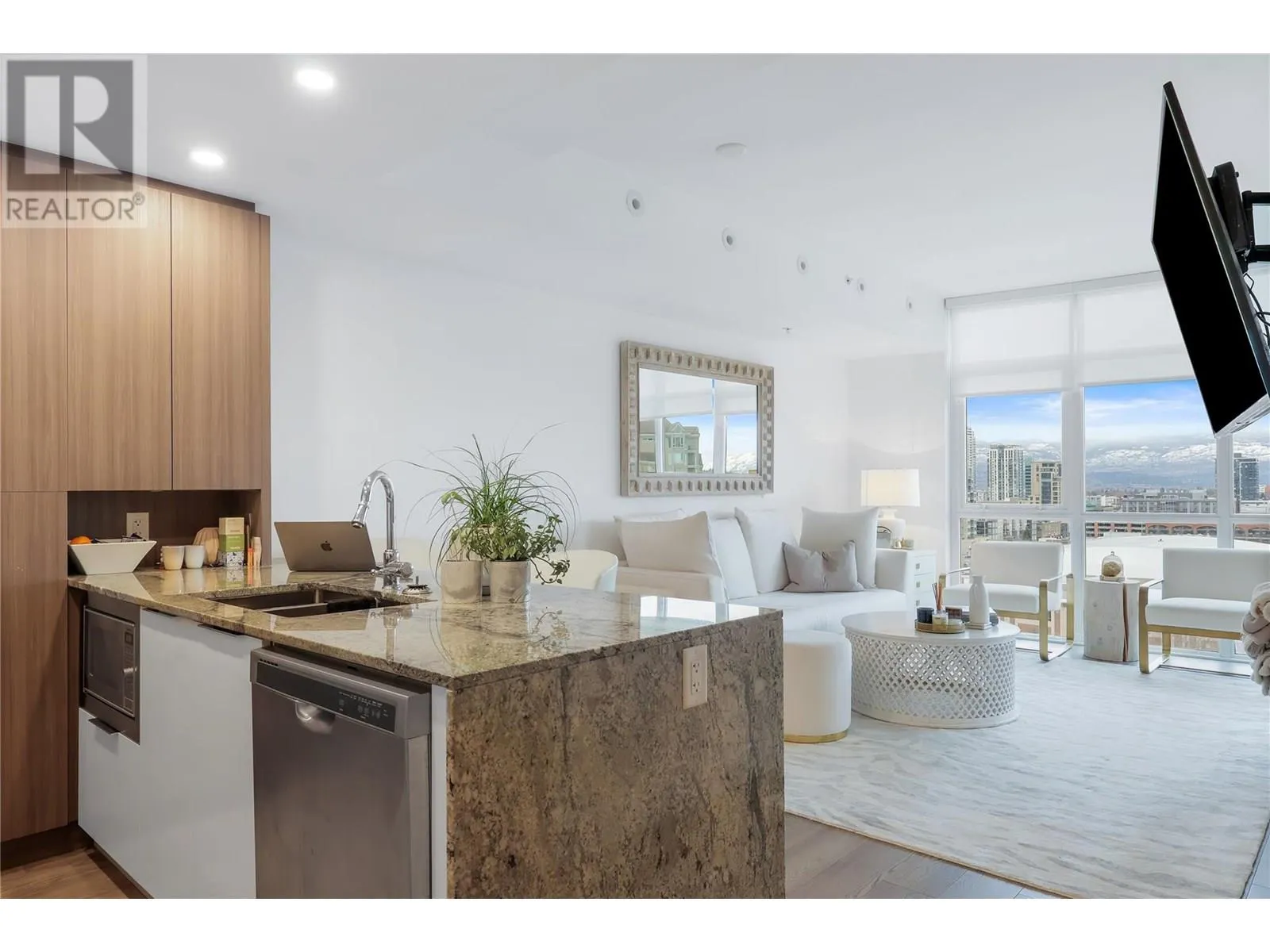 1151 Sunset Drive Unit# 1106