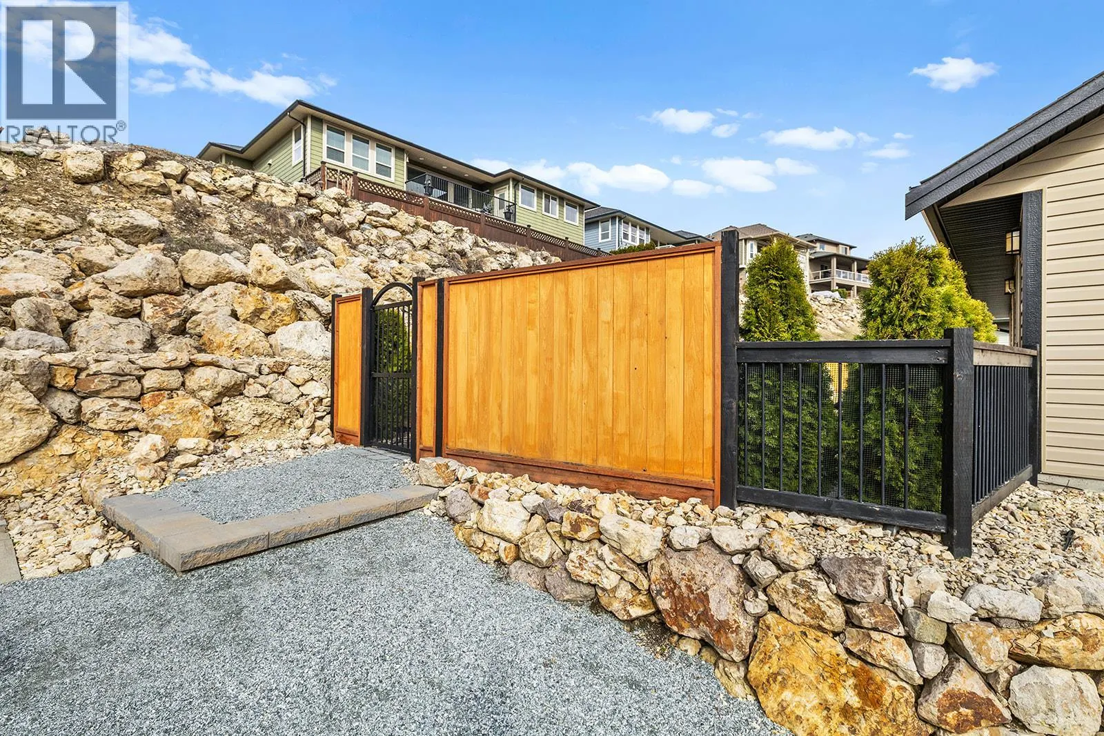 1326 Tanemura Crescent