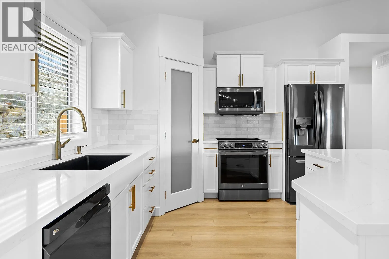1326 Tanemura Crescent