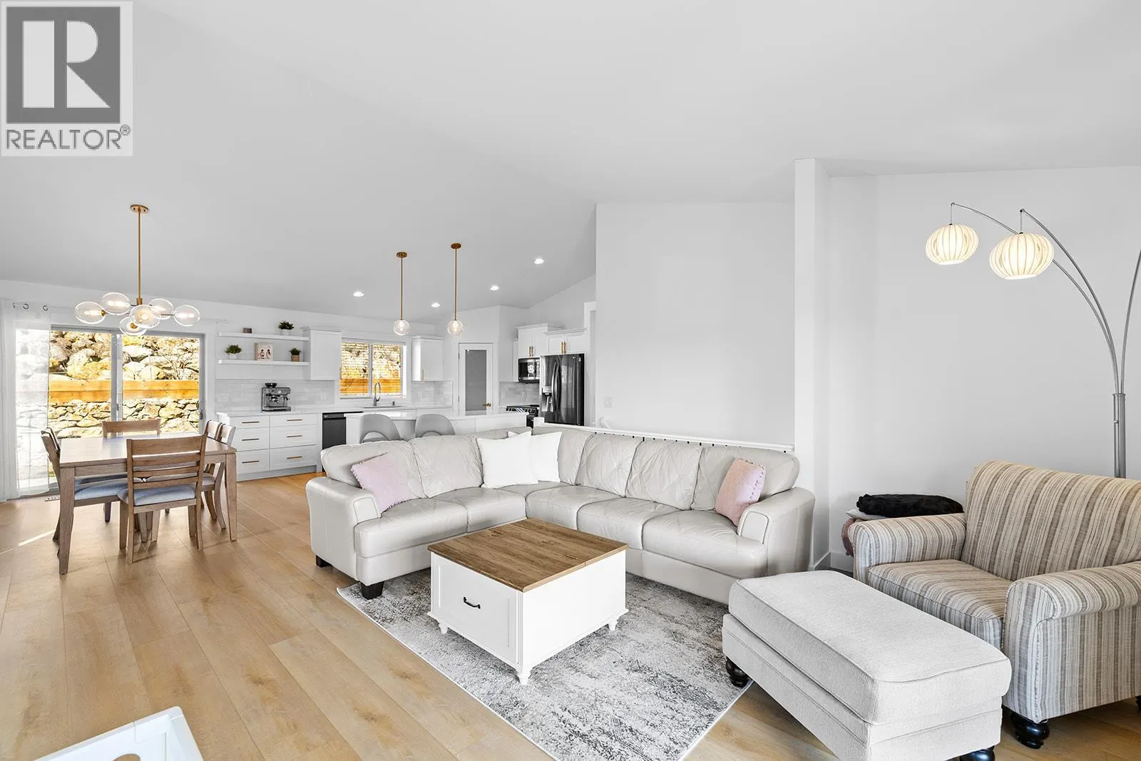 1326 Tanemura Crescent