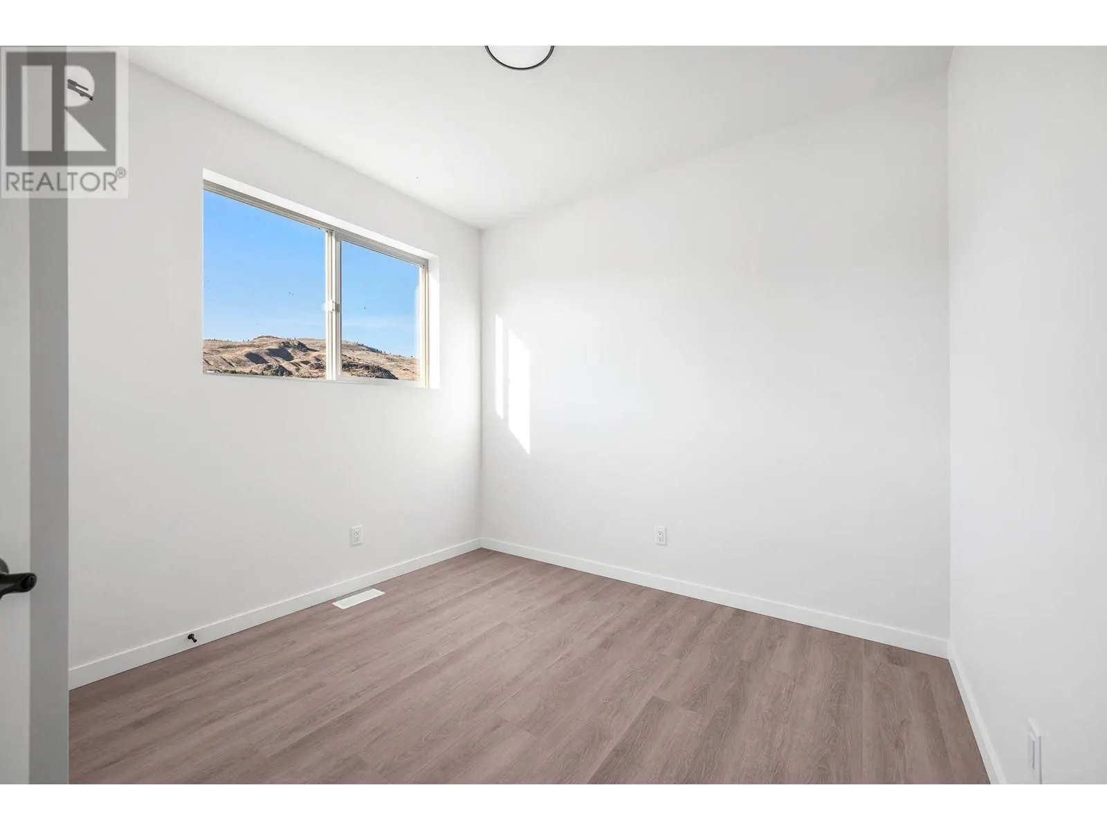5661 Okanagan Landing Road Unit# 5 Lot# SL1