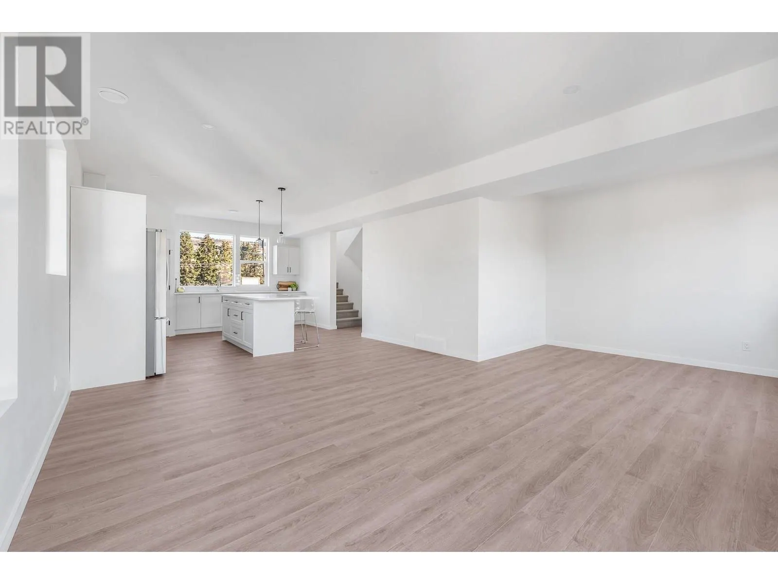 5661 Okanagan Landing Road Unit# 5 Lot# SL1