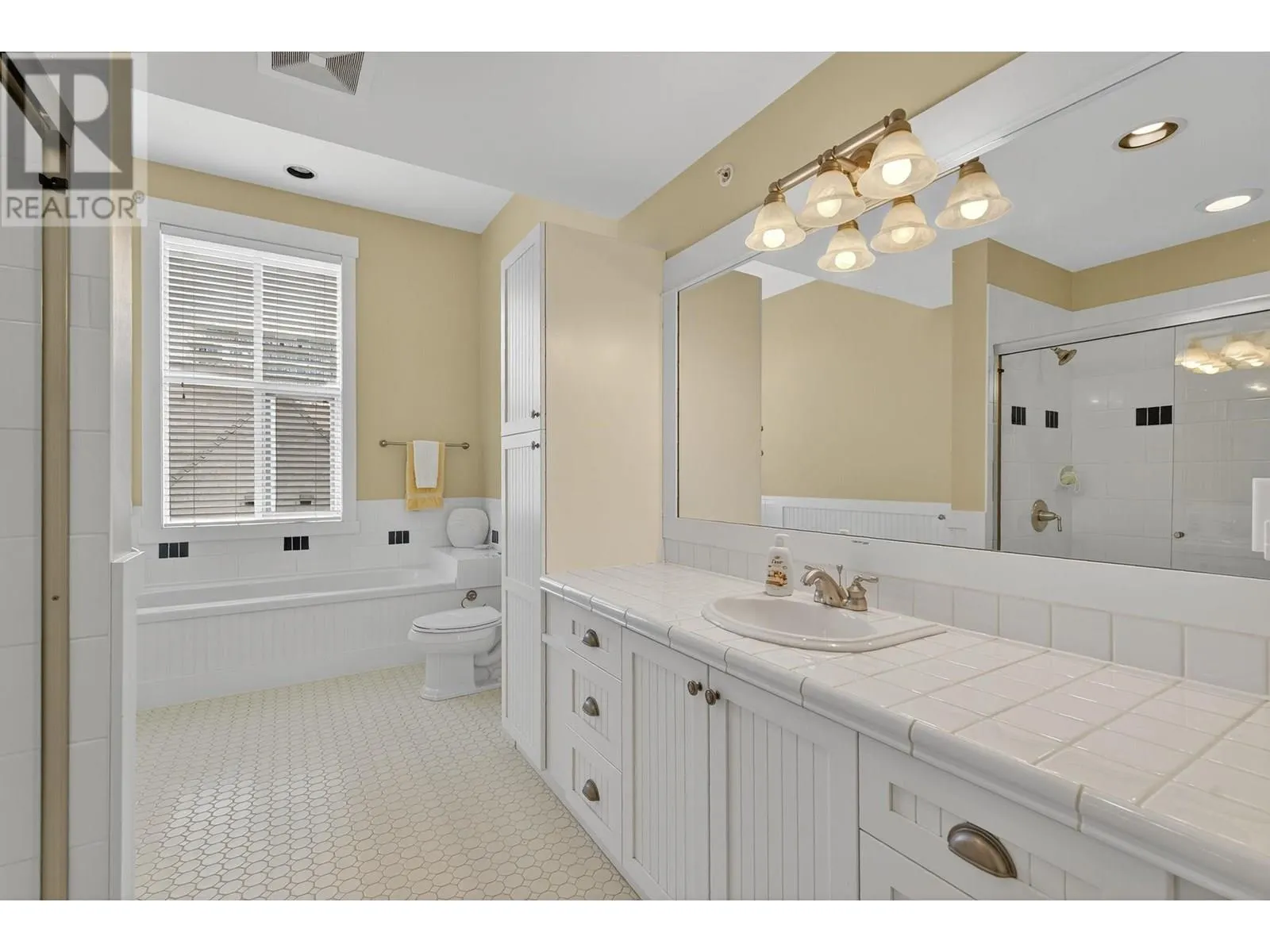 3880 Truswell Road Unit# 524