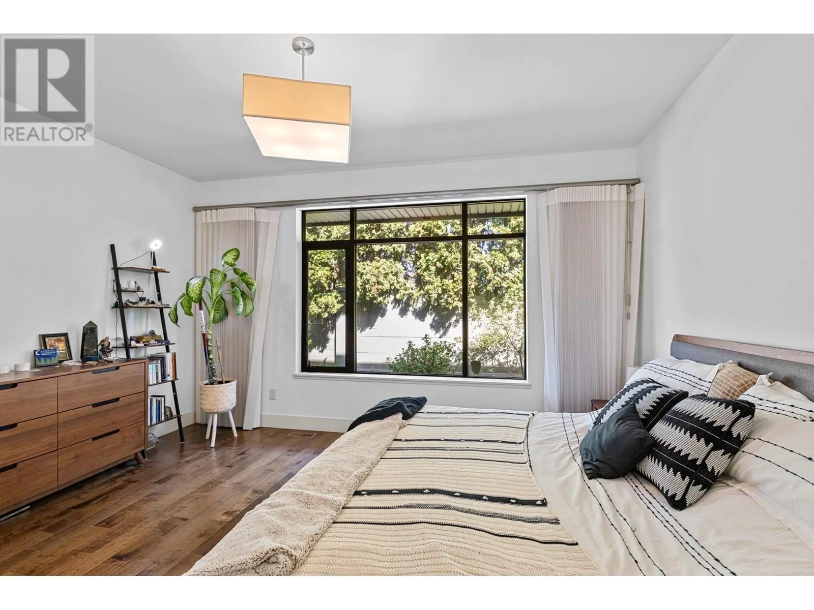570 Sarsons Road Unit# 18