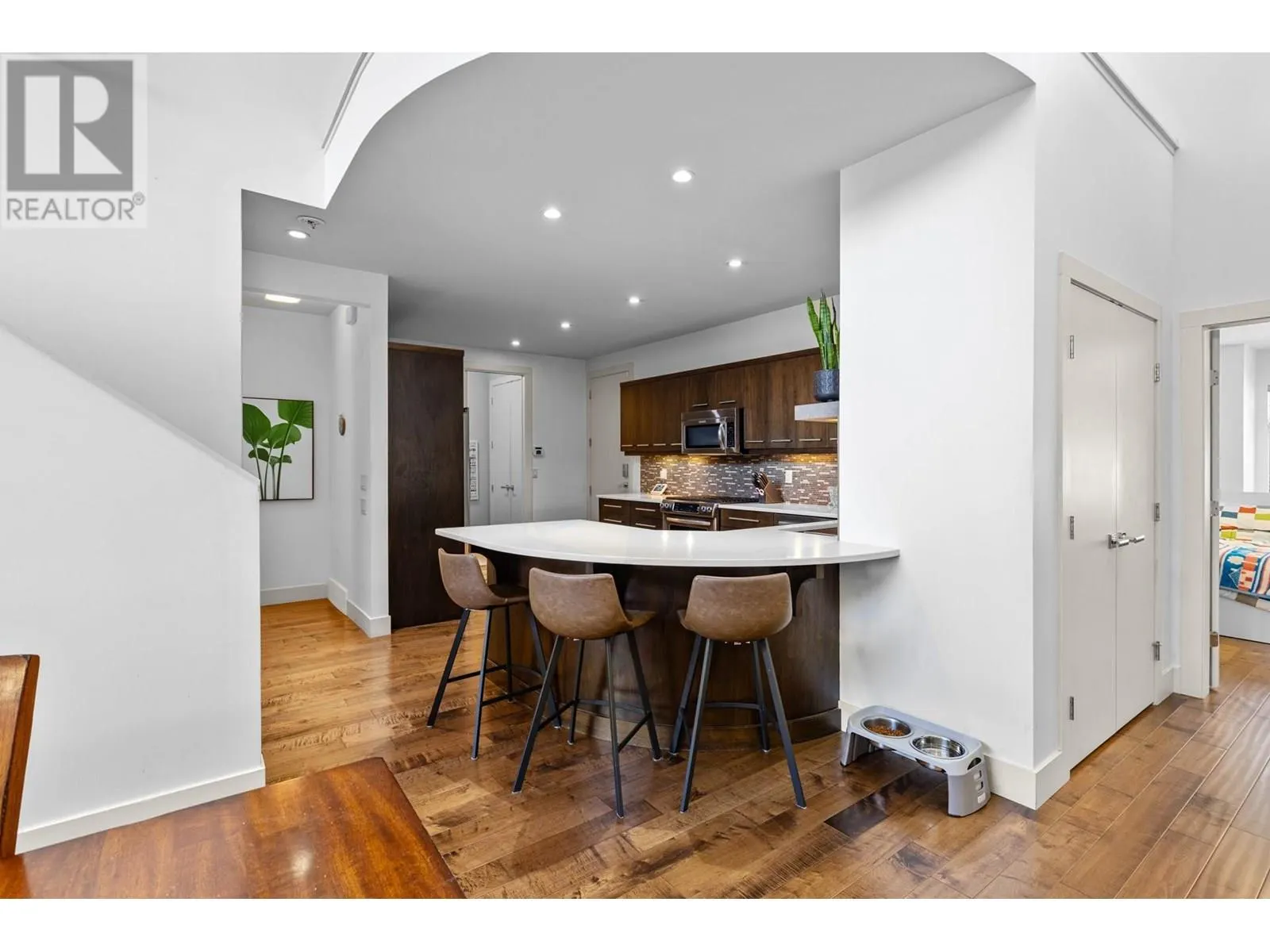 570 Sarsons Road Unit# 18