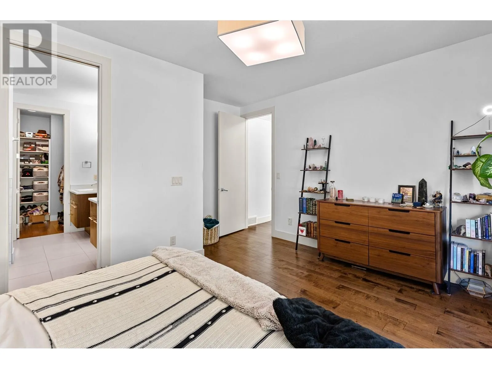 570 Sarsons Road Unit# 18
