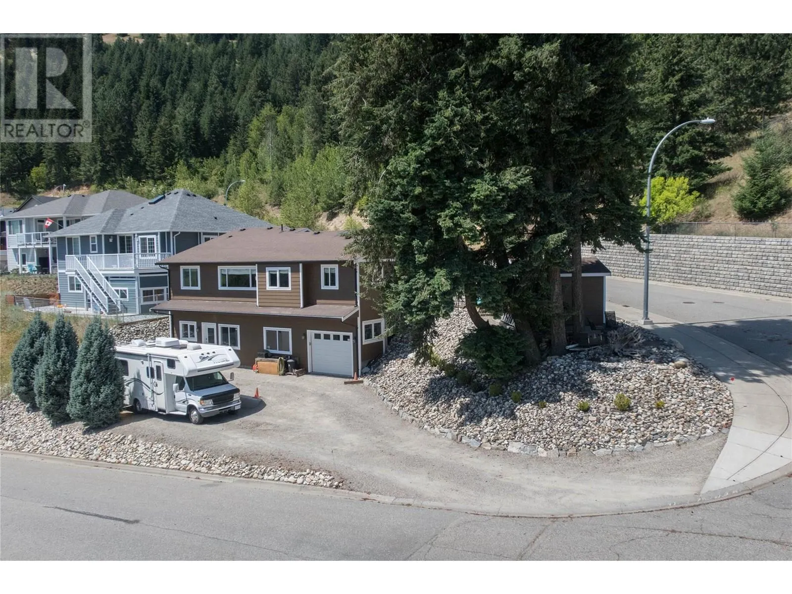 1859 Schunter Drive