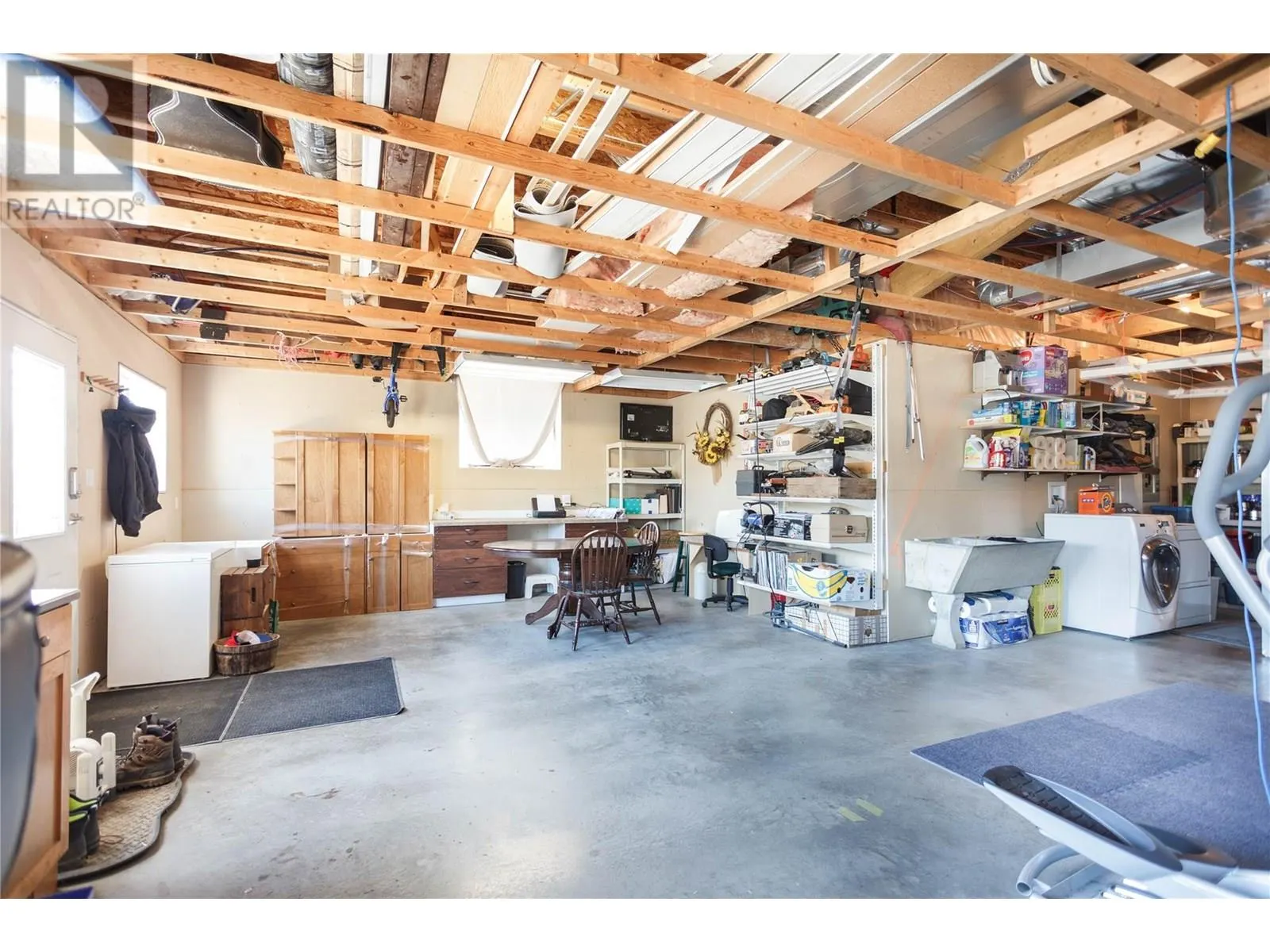 1859 Schunter Drive