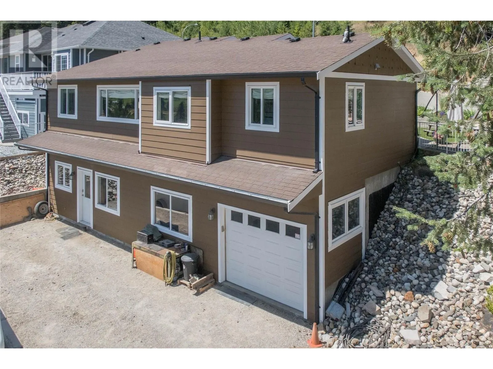 1859 Schunter Drive