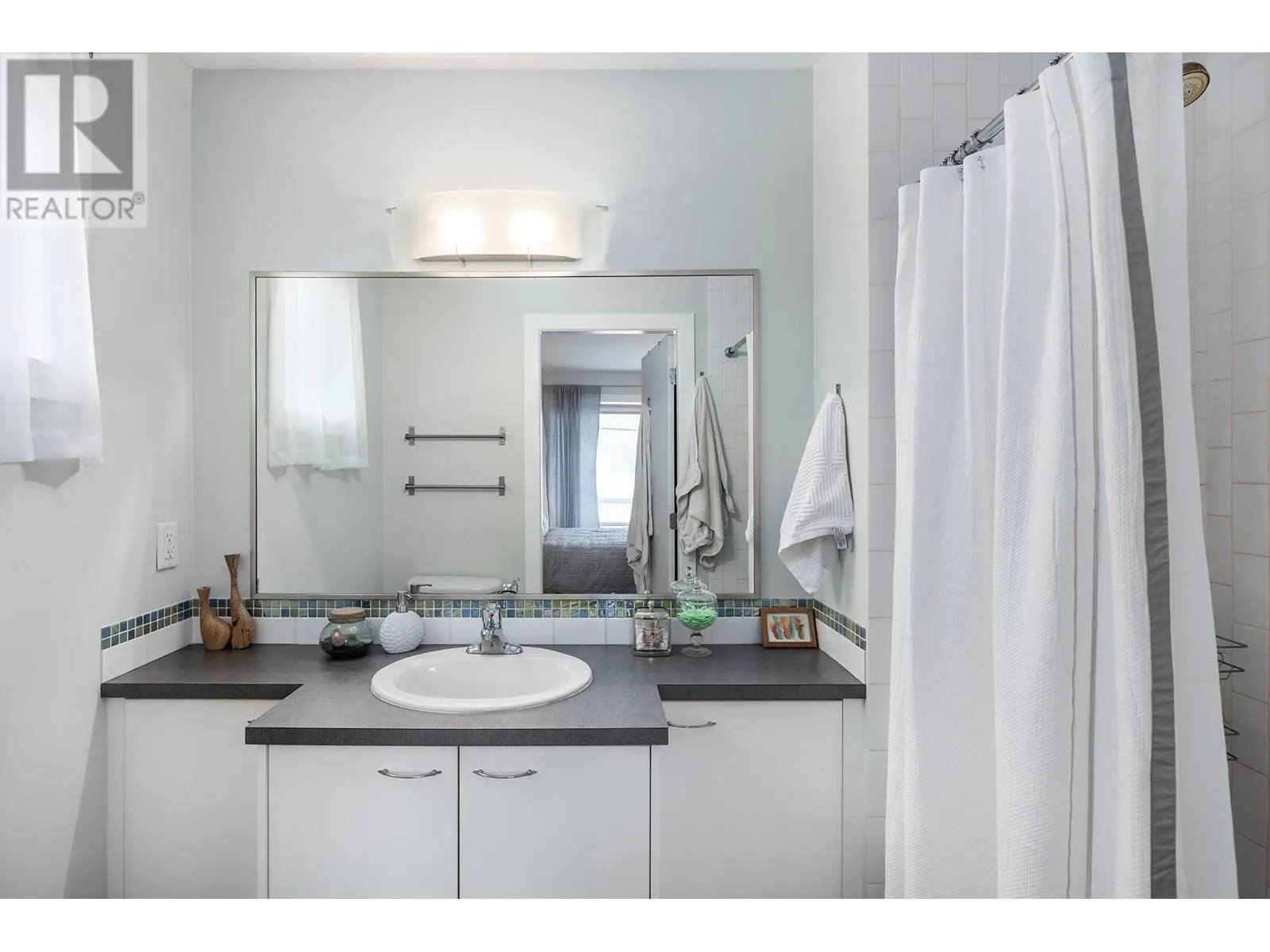 10837 Okanagan Centre Road W