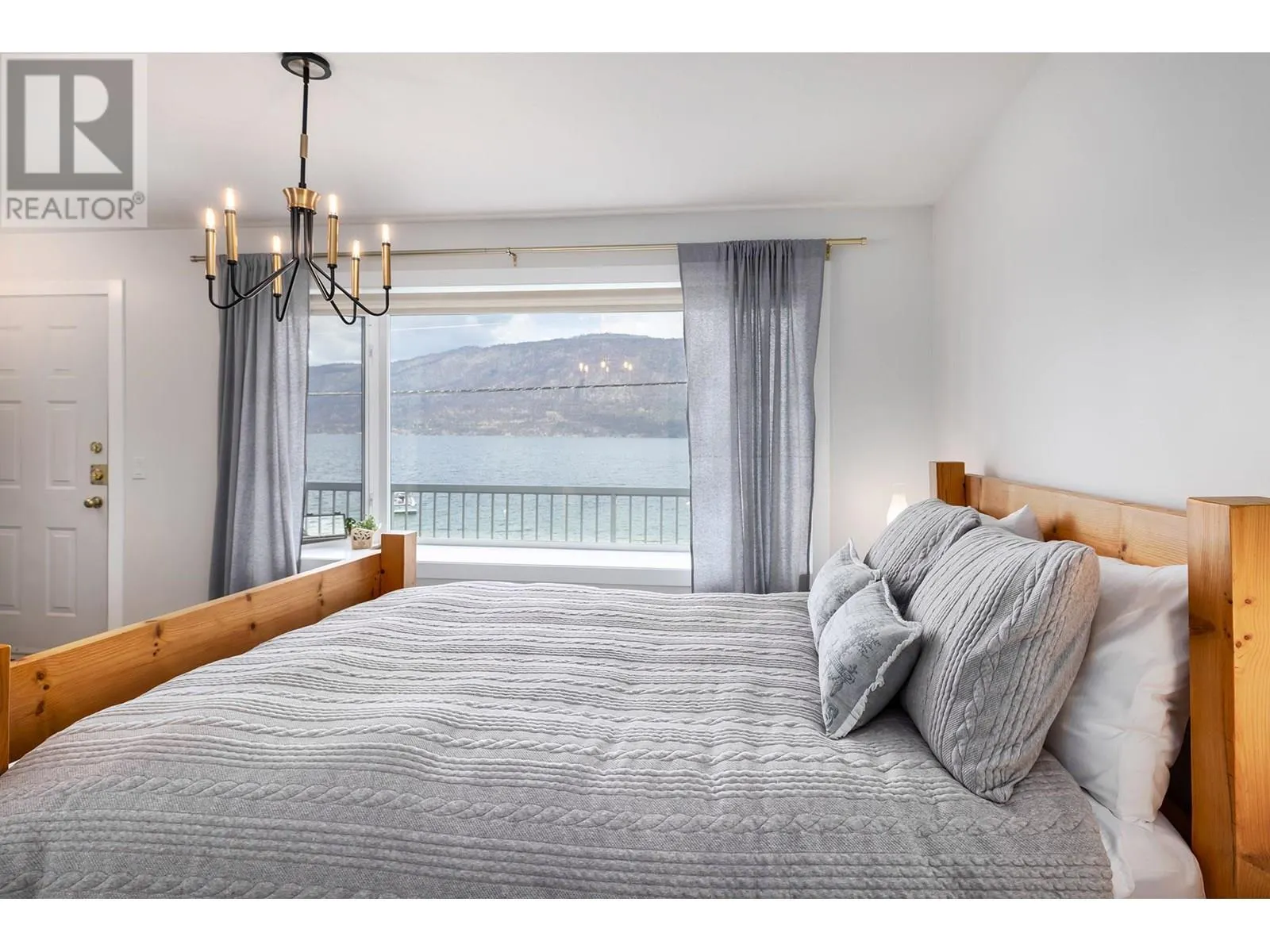 10837 Okanagan Centre Road W