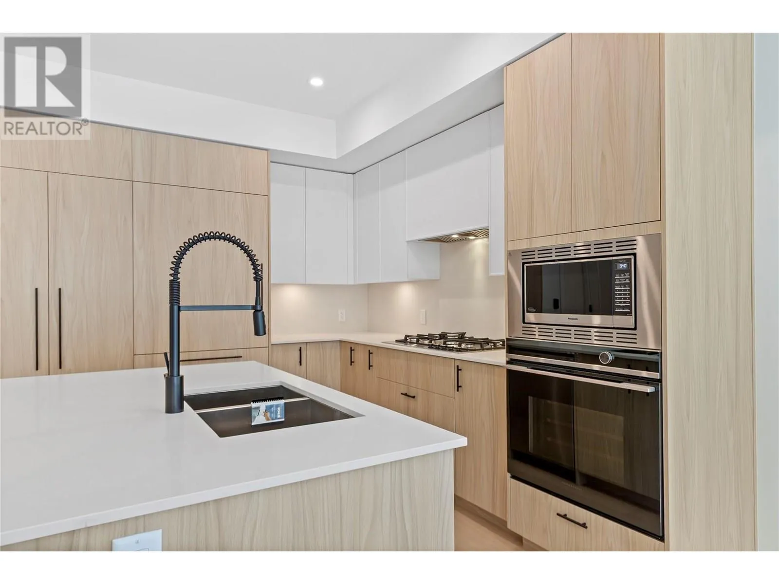 9654 Benchland Drive Unit# 501