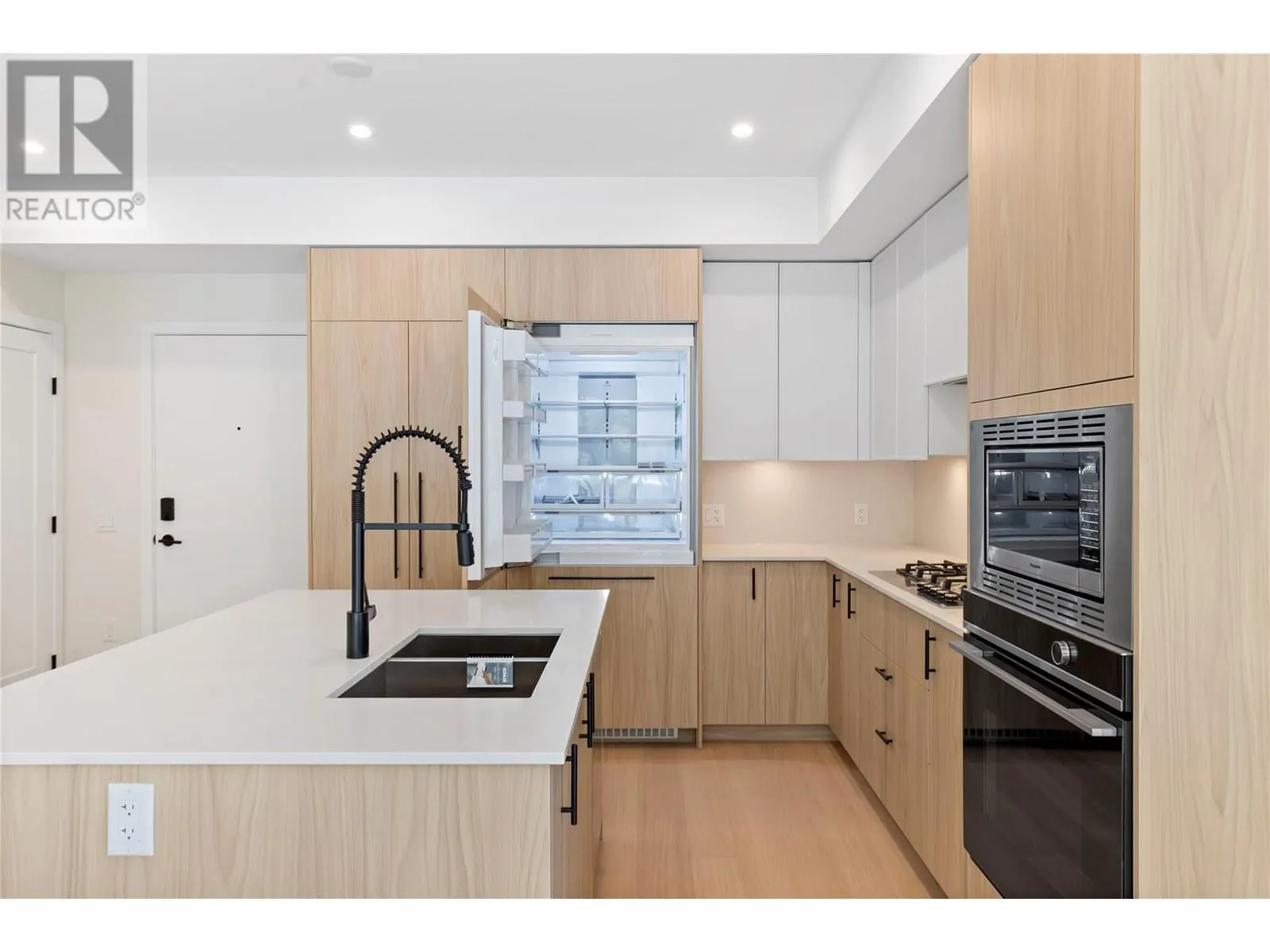 9654 Benchland Drive Unit# 501