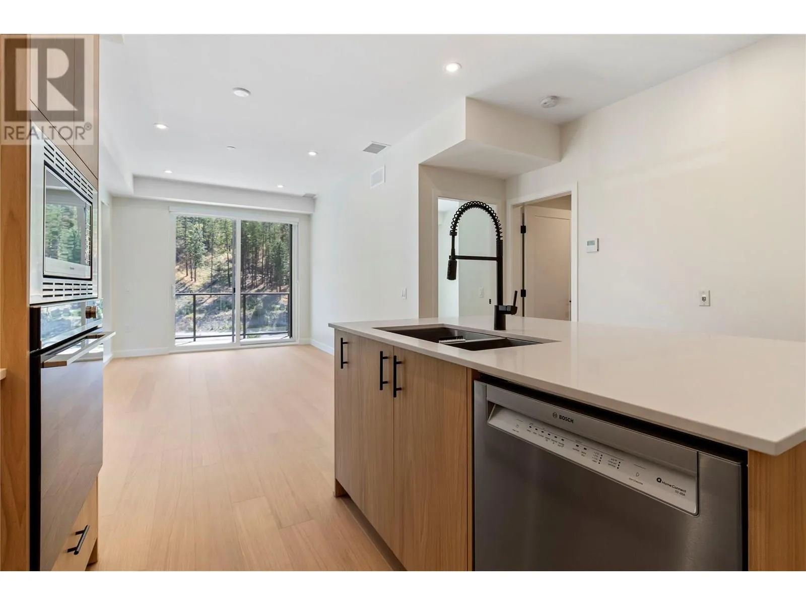 9654 Benchland Drive Unit# 501