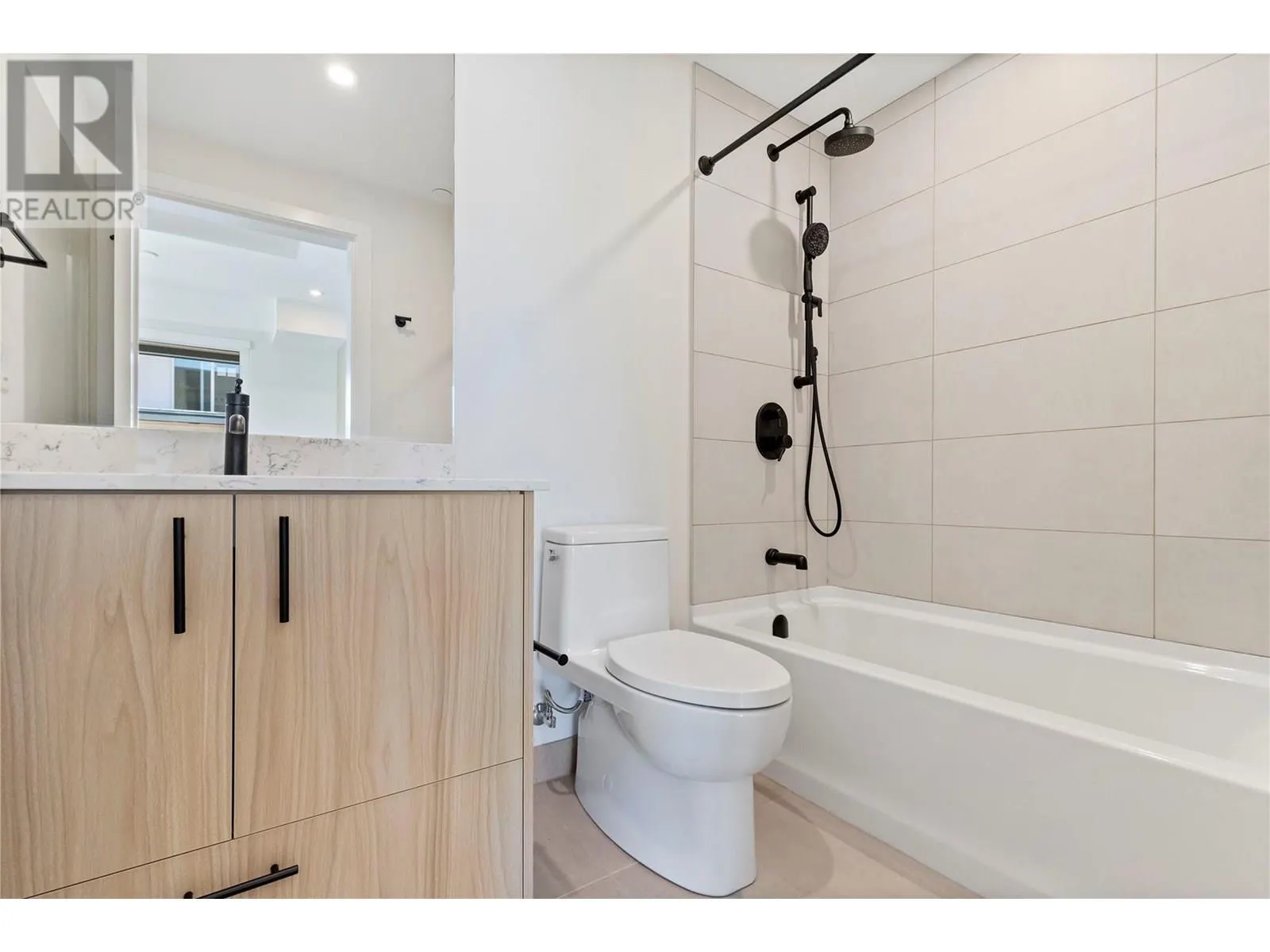 9654 Benchland Drive Unit# 501
