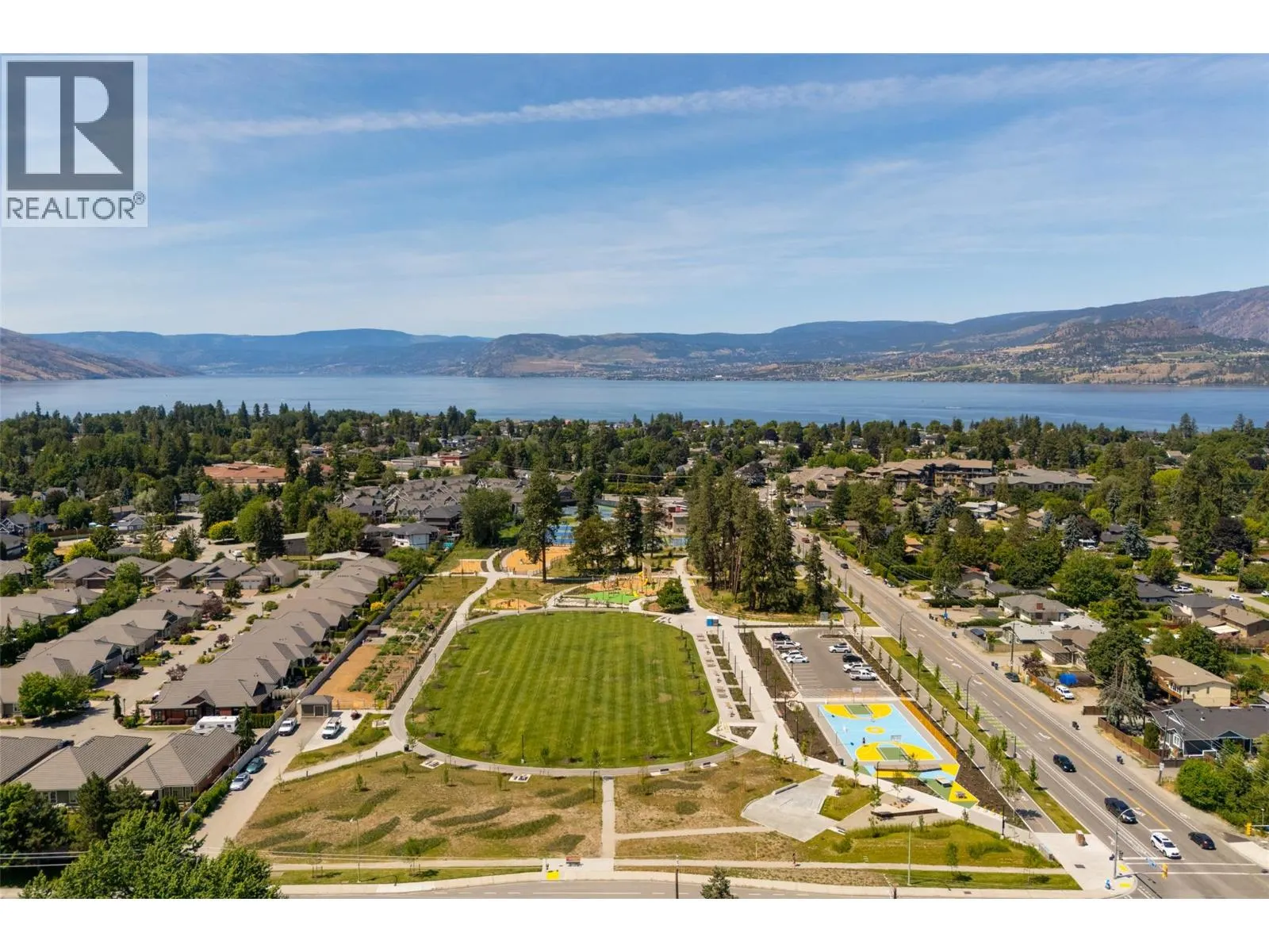 600 SHERWOOD Road Unit# 21