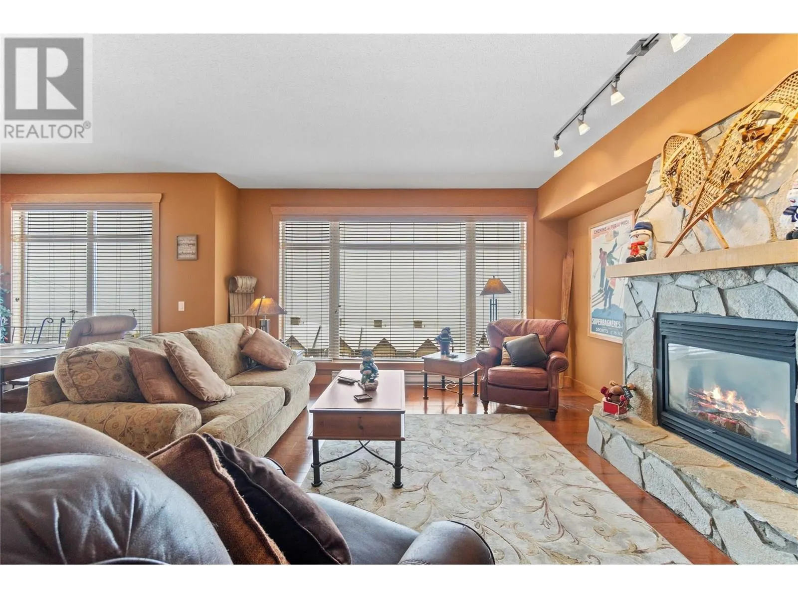 315 Whitehorse Lane Unit# 303