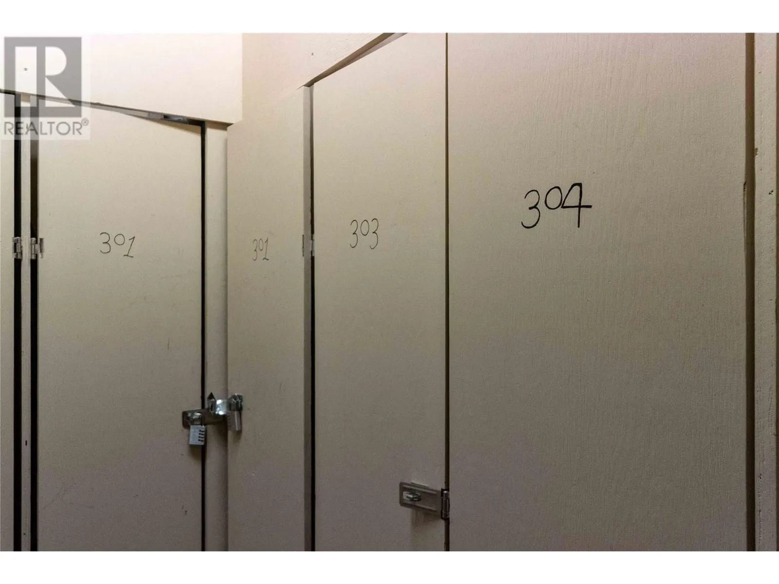 315 Whitehorse Lane Unit# 303