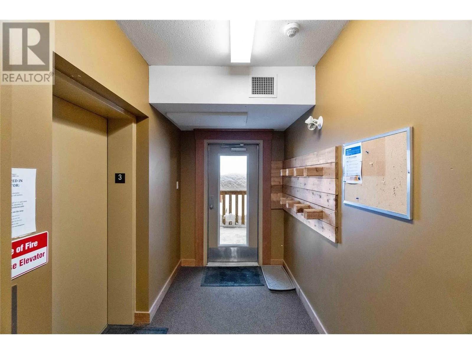 315 Whitehorse Lane Unit# 303