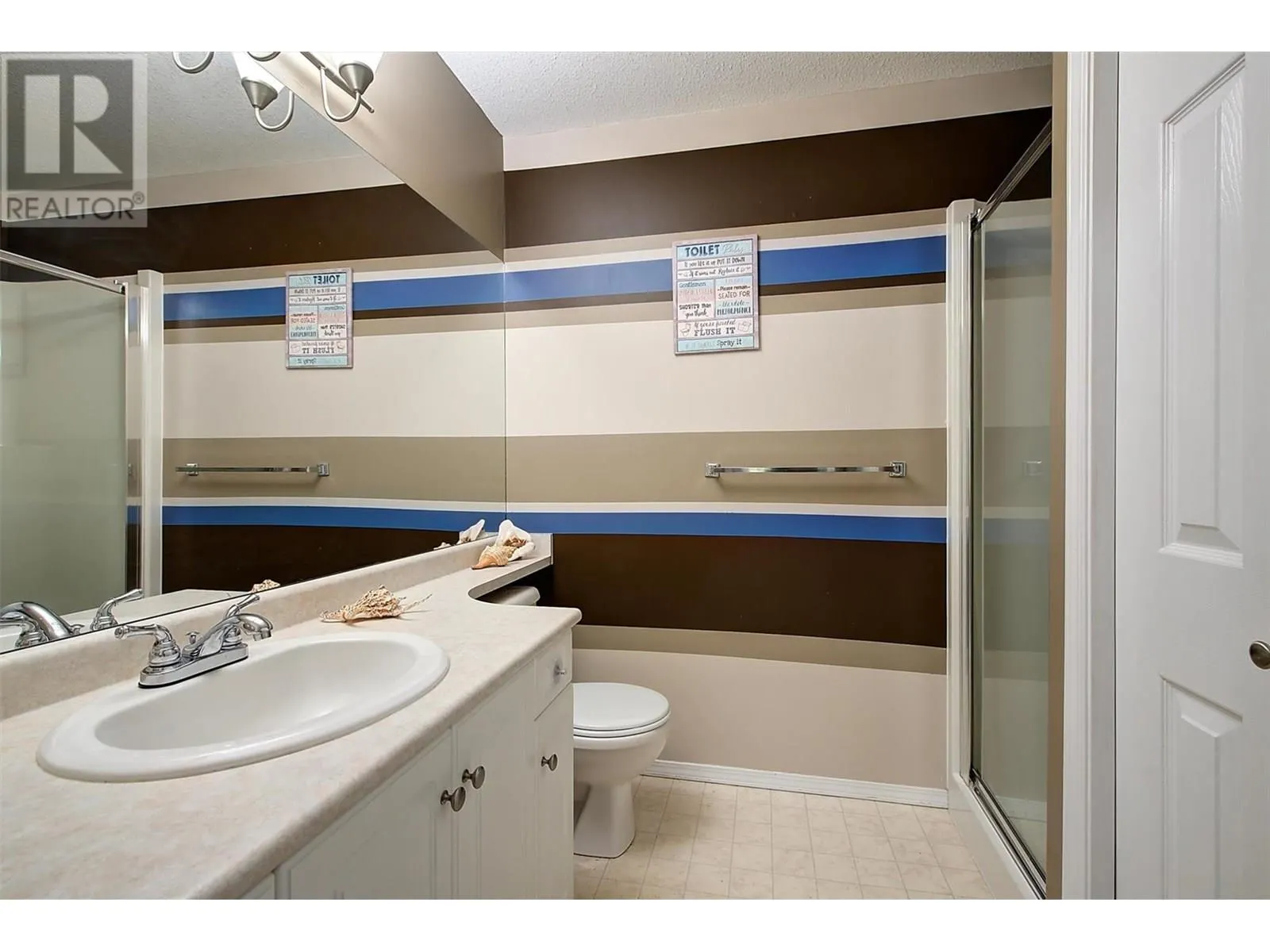 555 Houghton Road Unit# 203