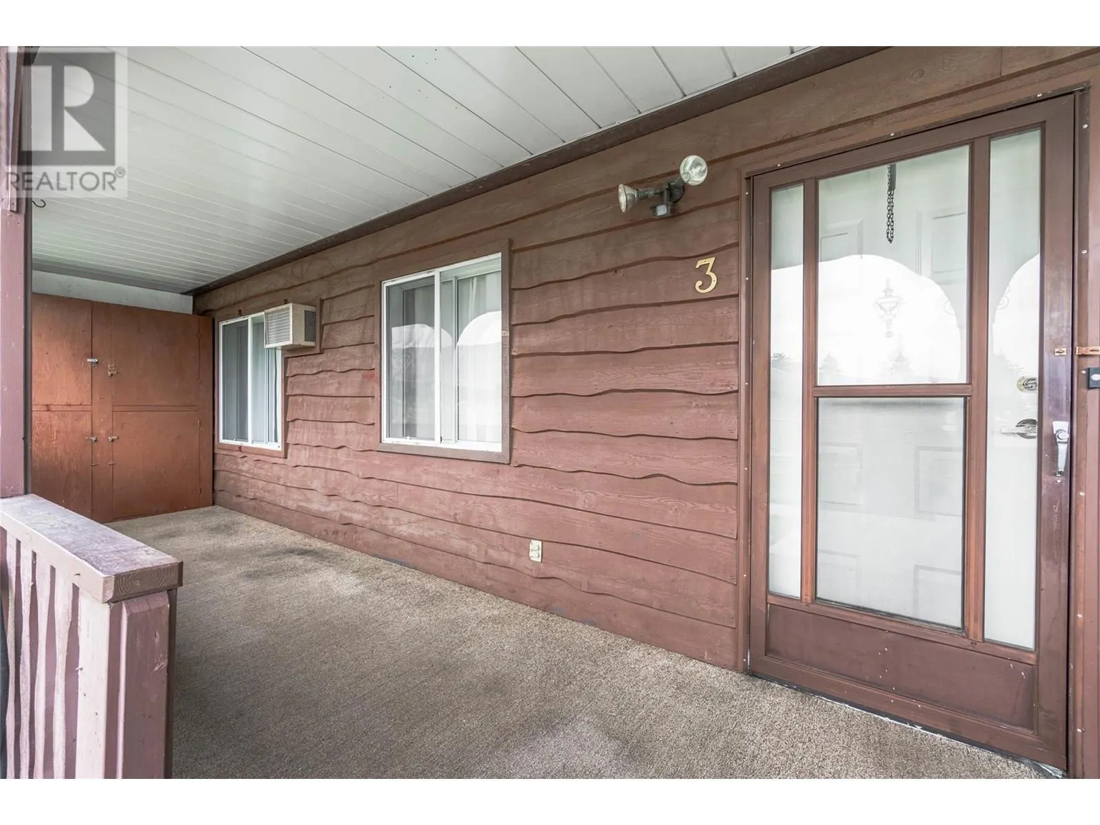 5862 Airport Street Unit# 3
