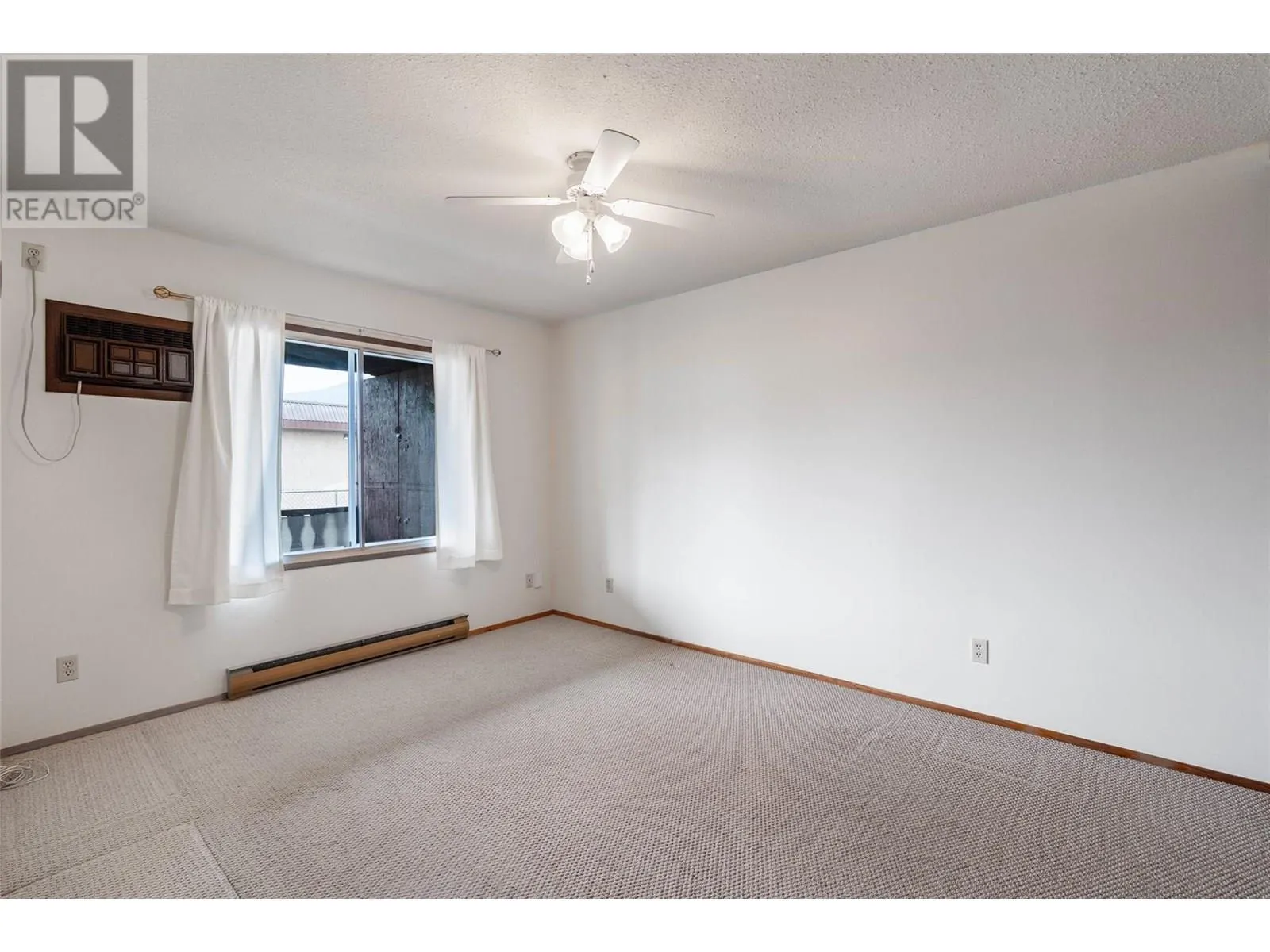 5862 Airport Street Unit# 3