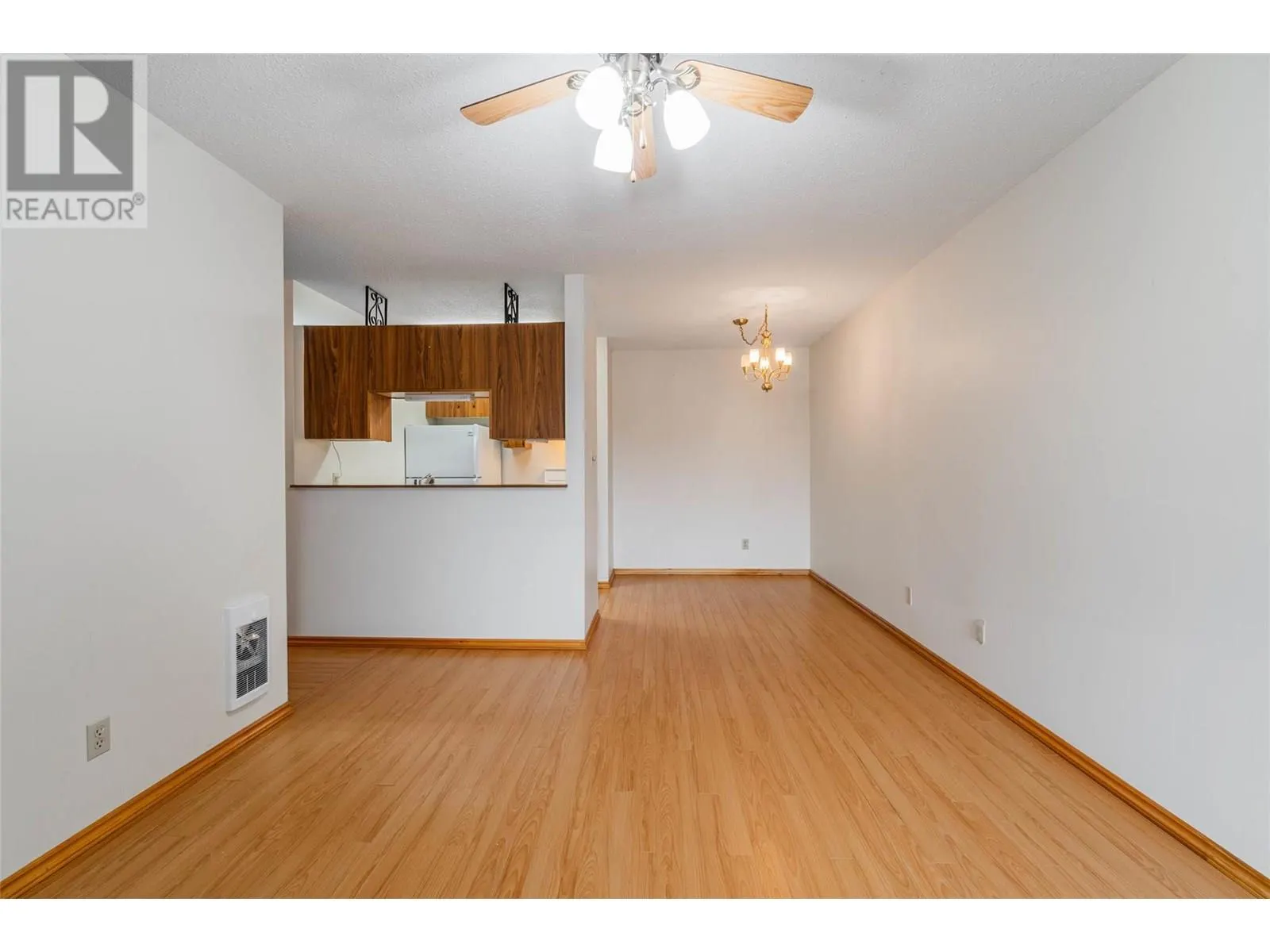 5862 Airport Street Unit# 3