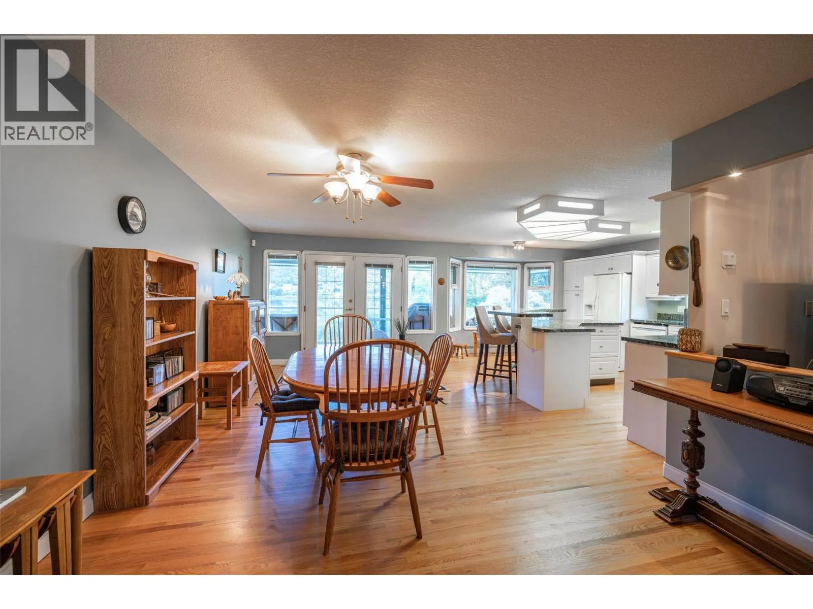 7821 Old Kamloops Road