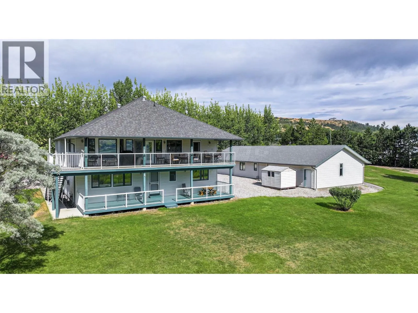 7821 Old Kamloops Road