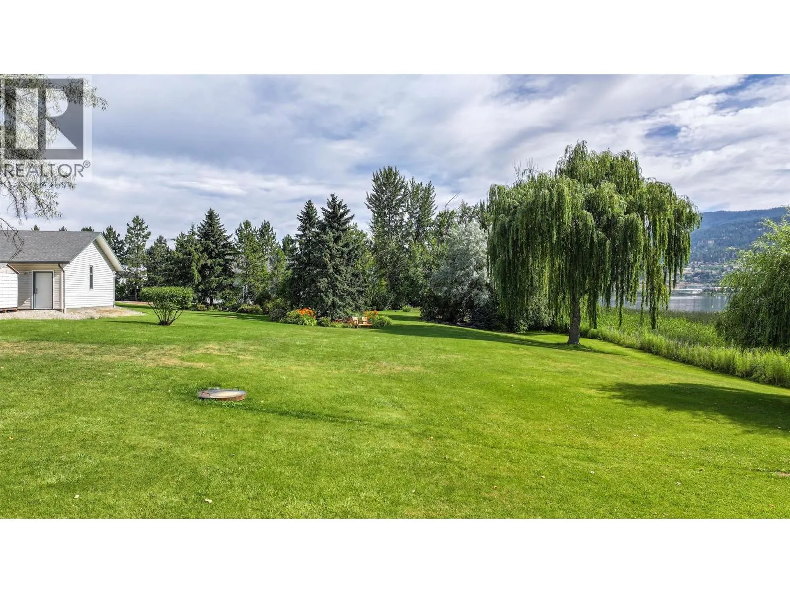 7821 Old Kamloops Road