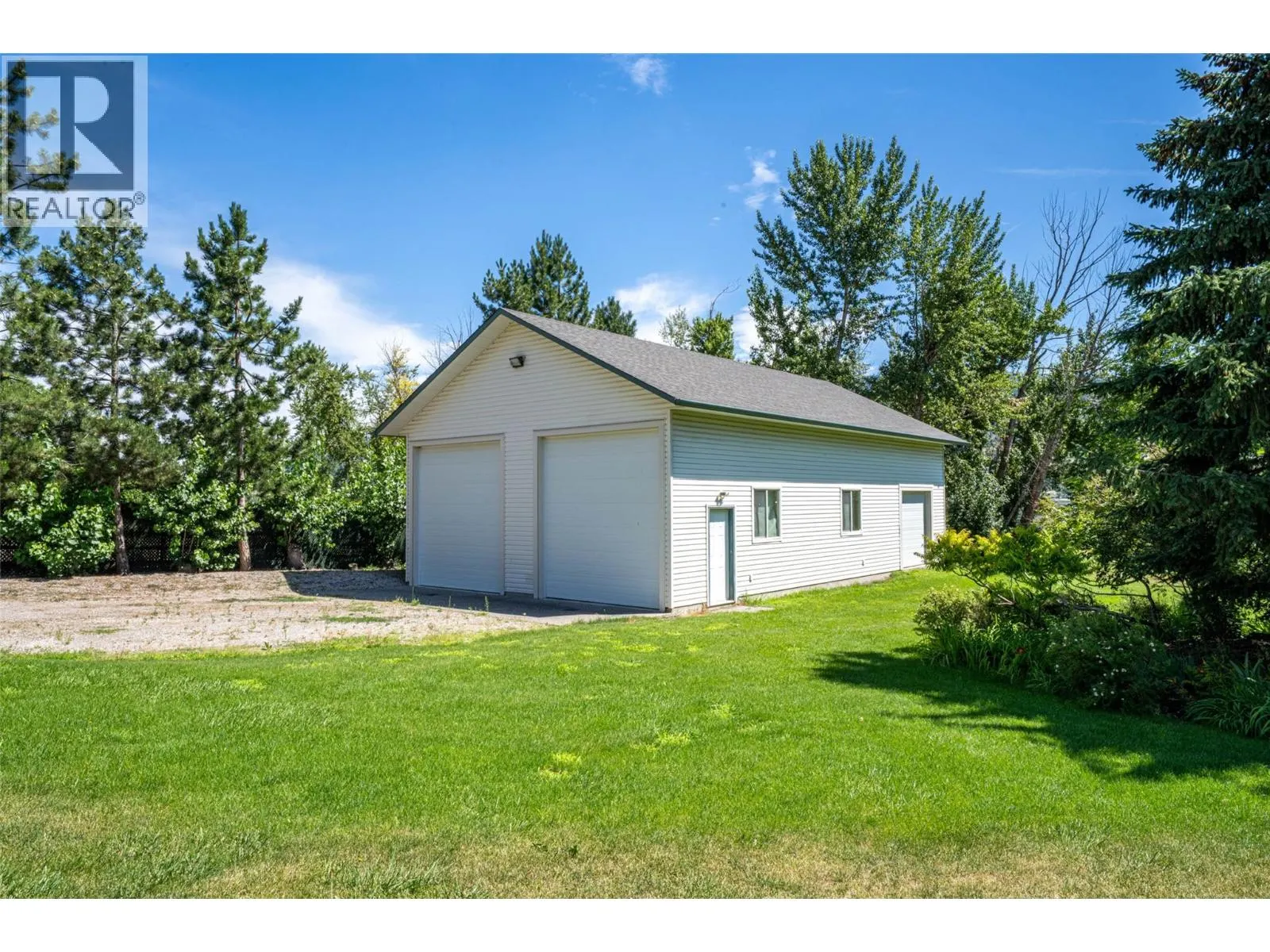 7821 Old Kamloops Road