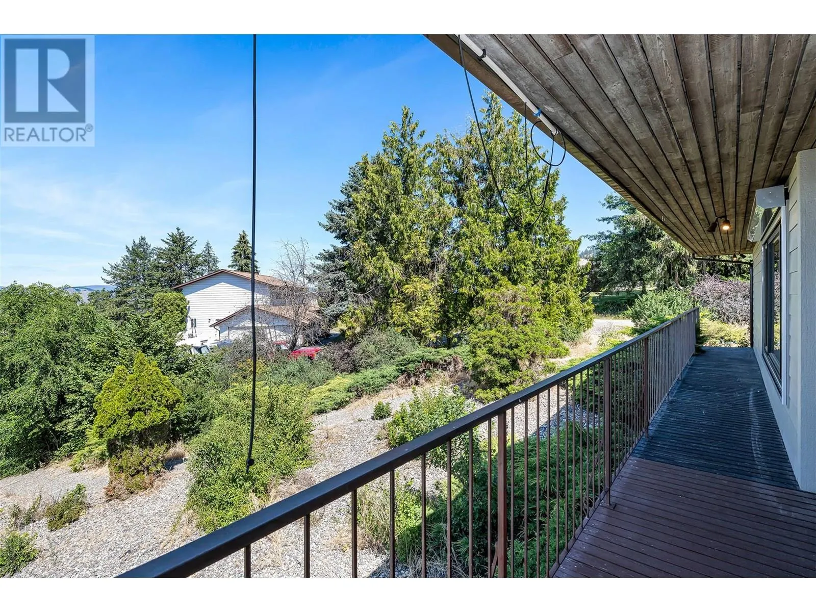 460 Crestview Drive