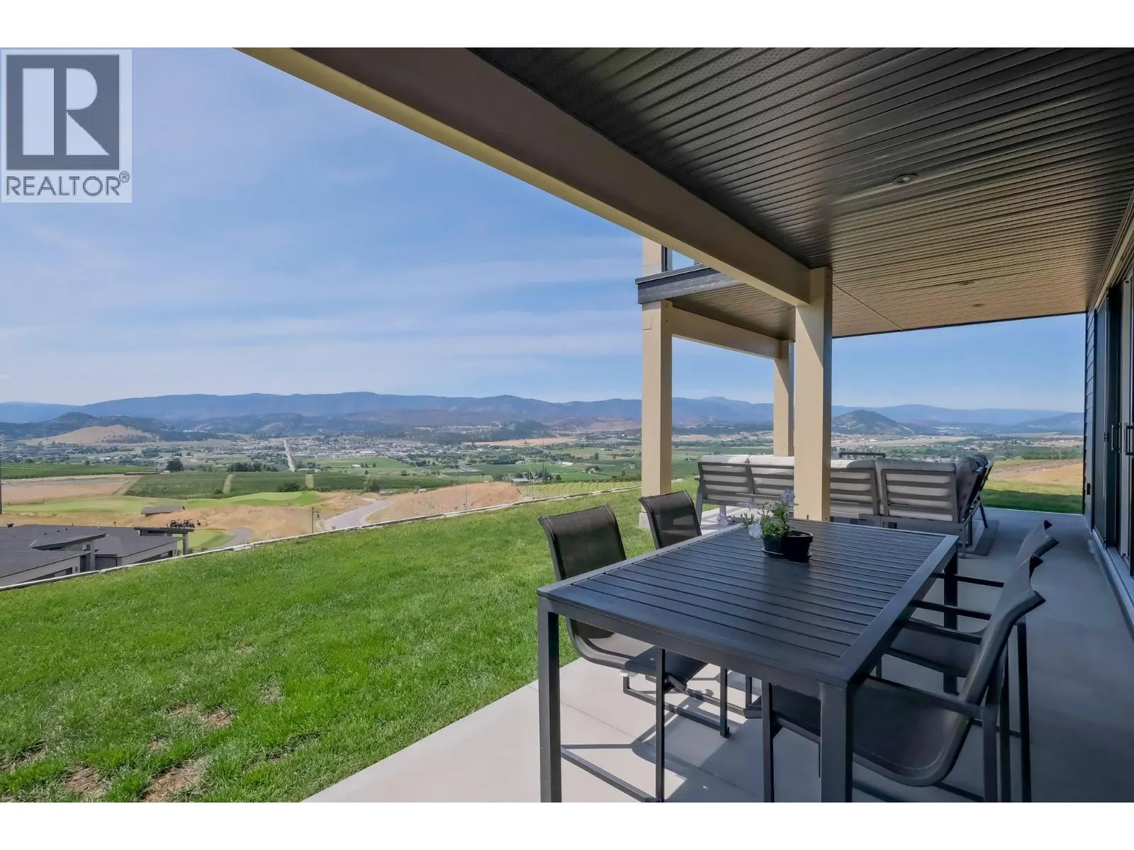 2192 Ryegrass Road