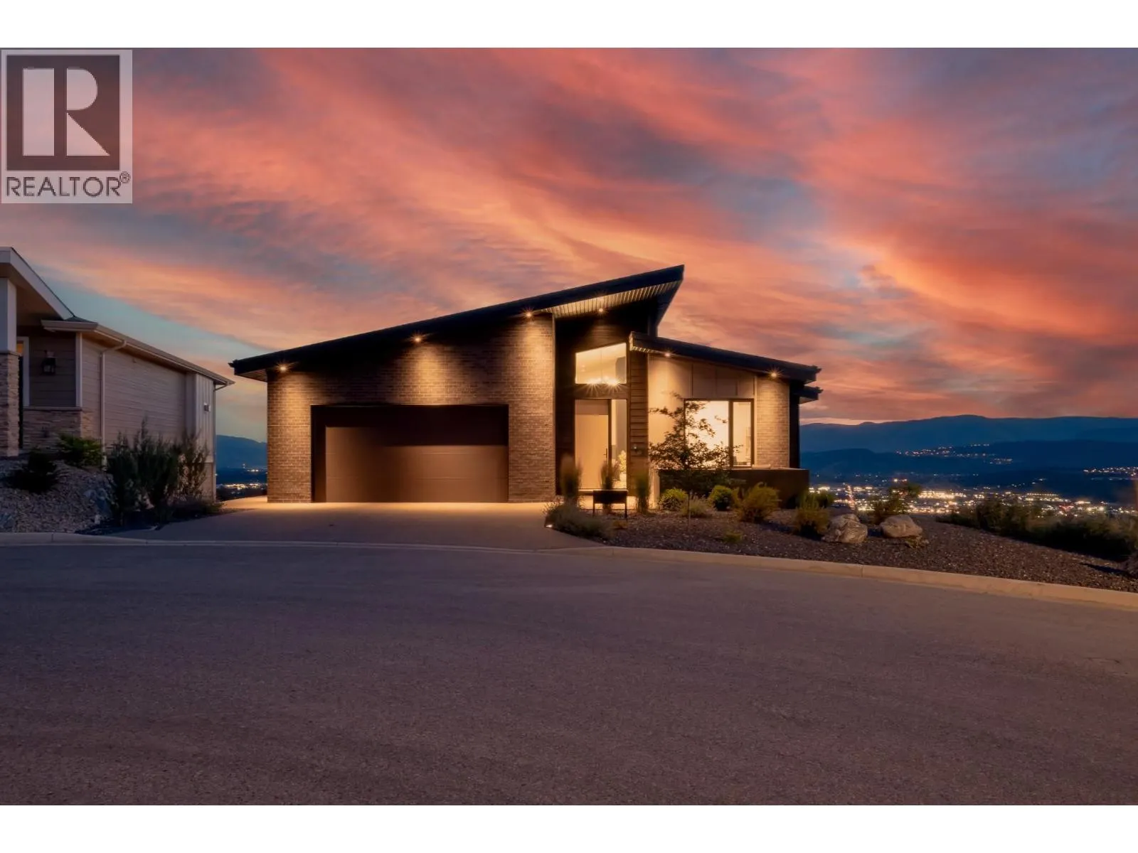 2192 Ryegrass Road