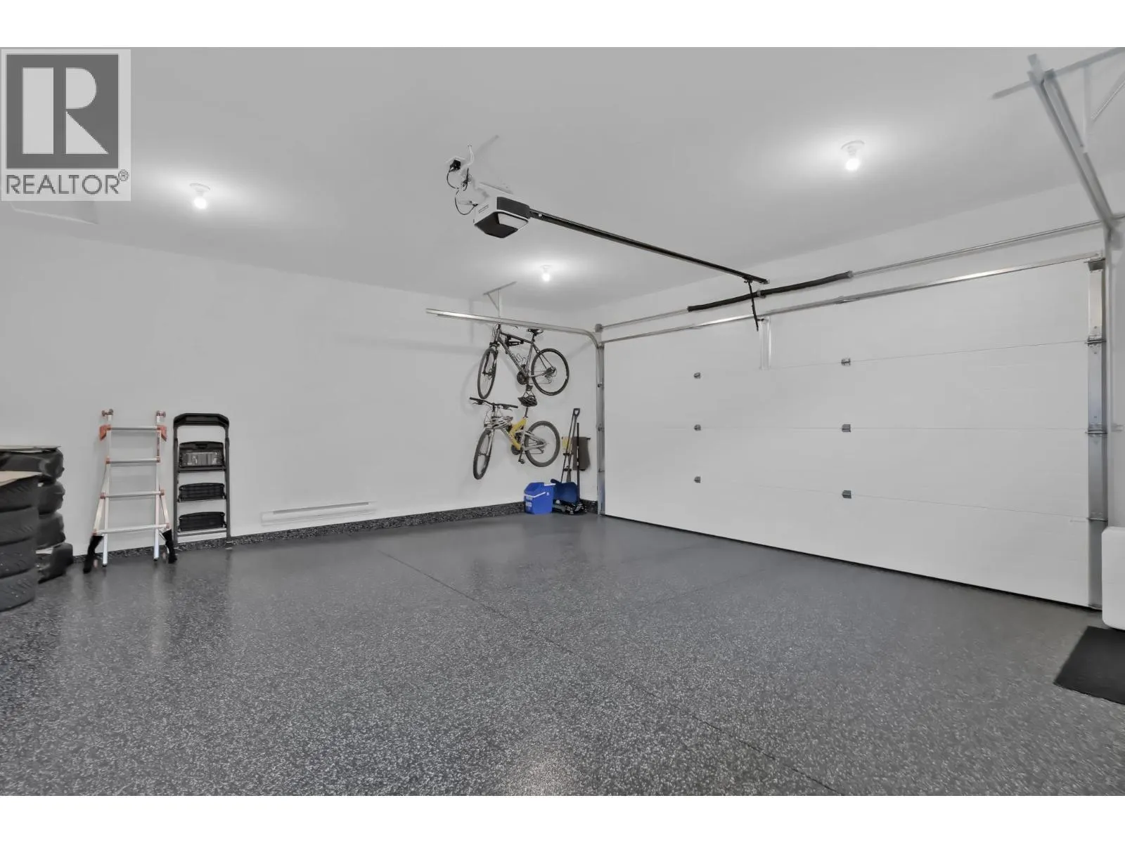 2192 Ryegrass Road