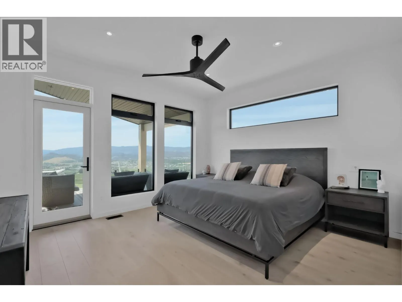 2192 Ryegrass Road