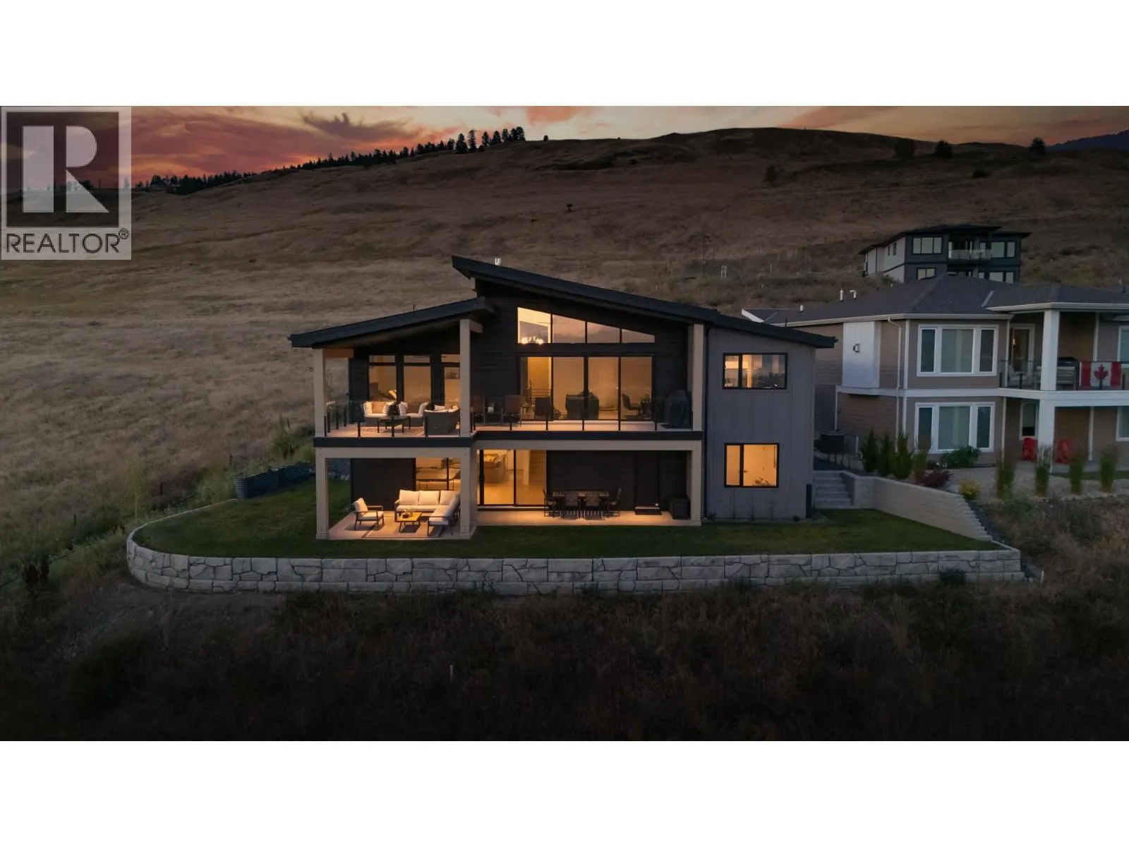 2192 Ryegrass Road